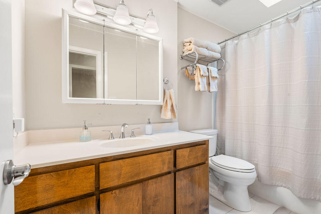 15 Winfield Way Mary Esther FL 32569