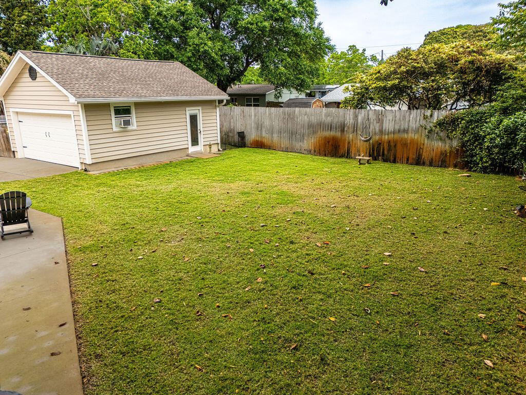 15 Winfield Way Mary Esther FL 32569