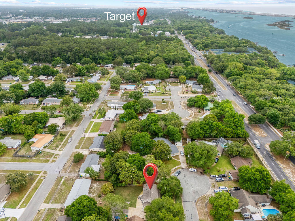15 Winfield Way Mary Esther FL 32569