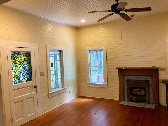 127 N 10th Street Defuniak Springs FL 32433