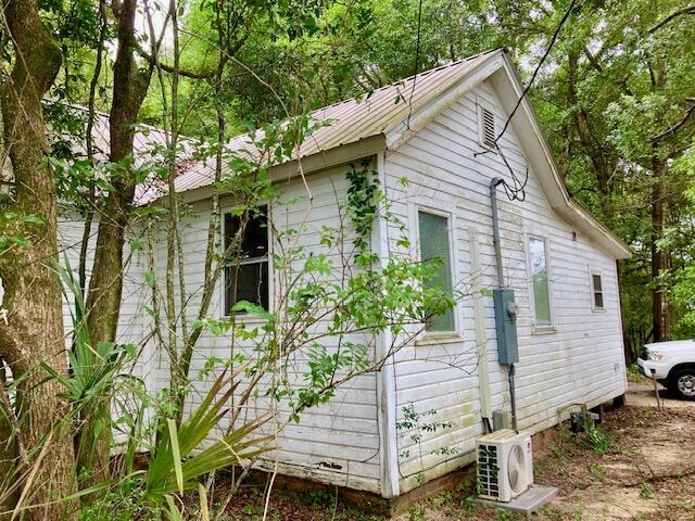 127 N 10th Street Defuniak Springs FL 32433