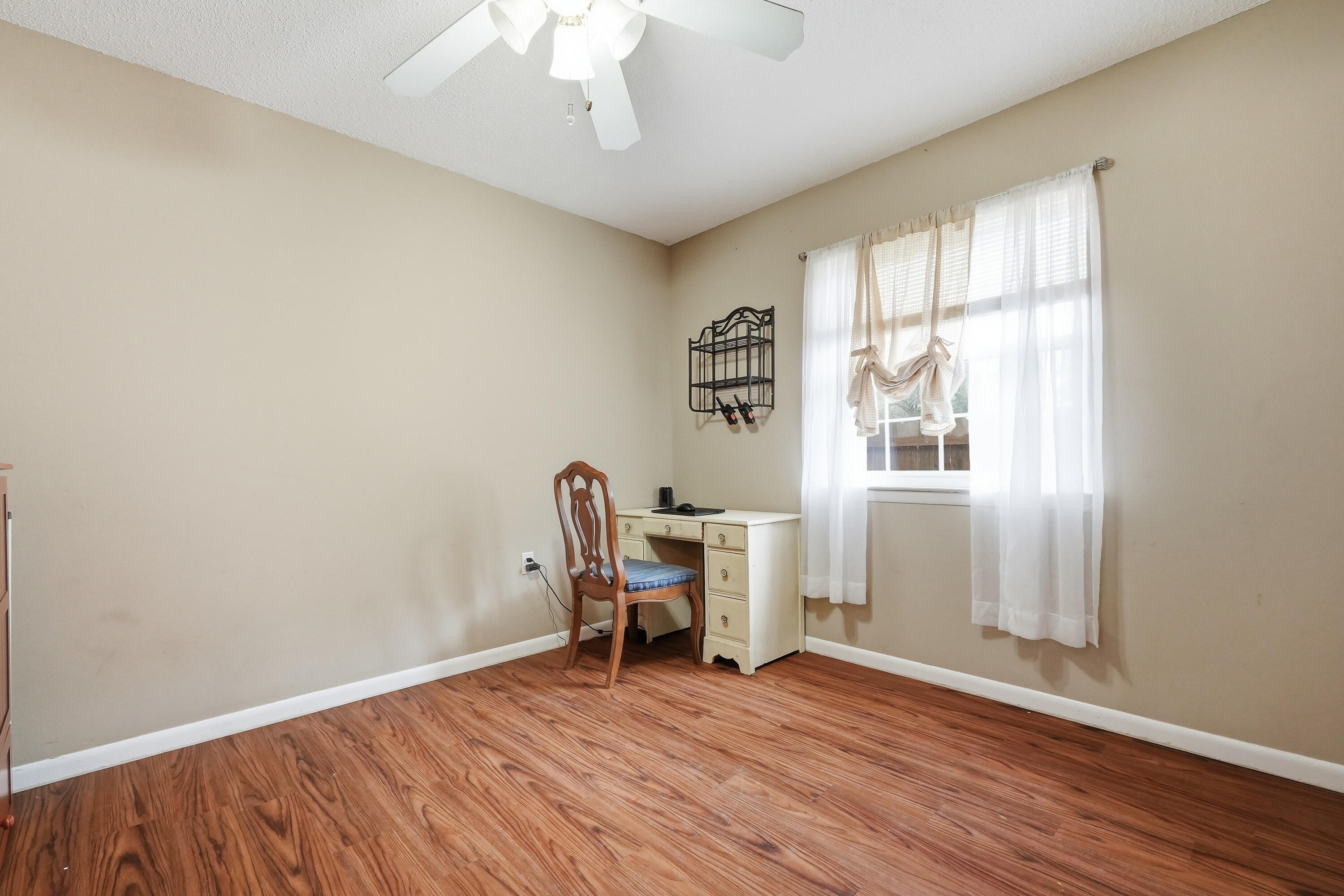 374 NW Makron Drive Fort Walton Beach FL 32548