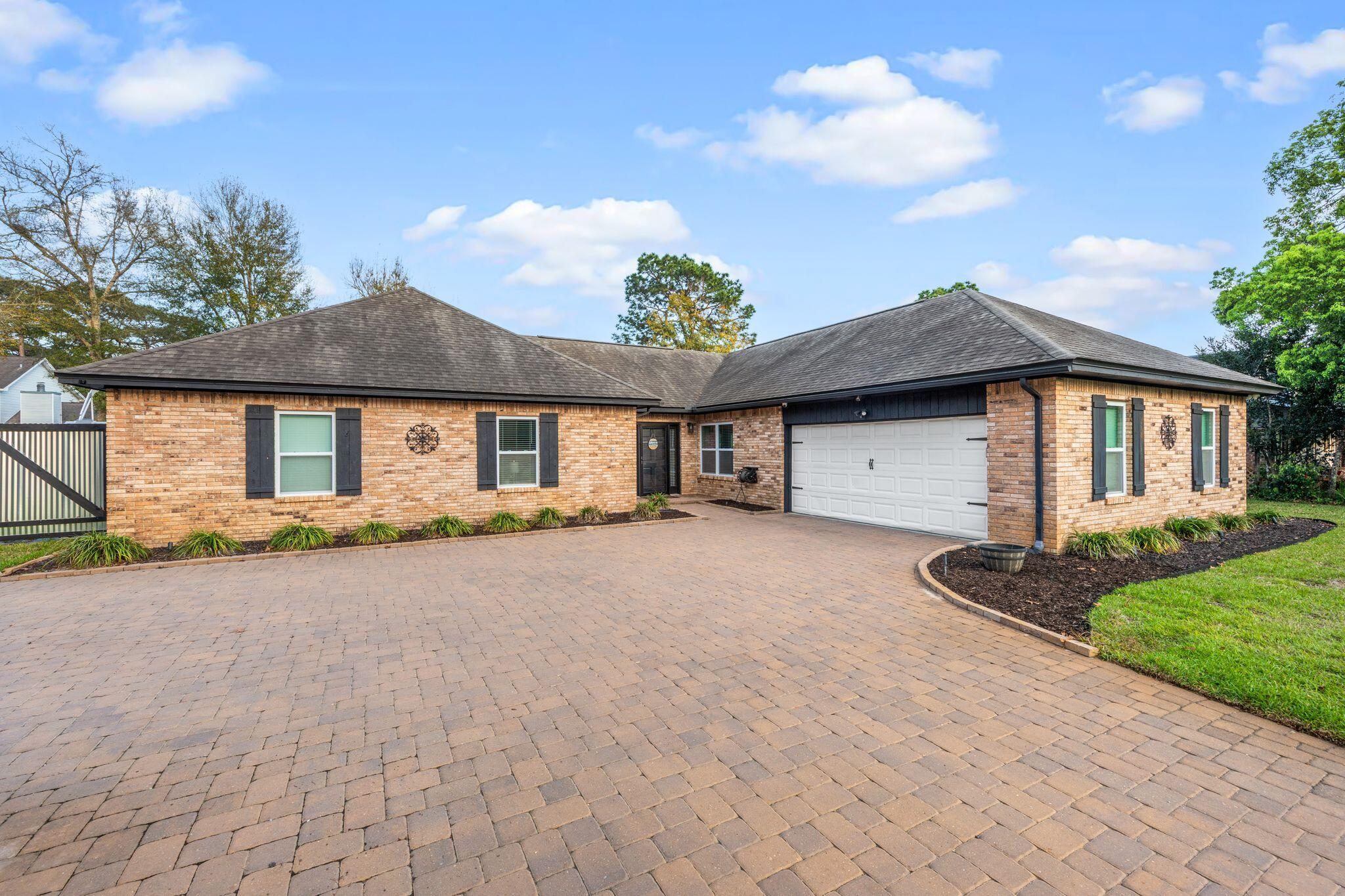 11 Hampton Circle Niceville FL 32578