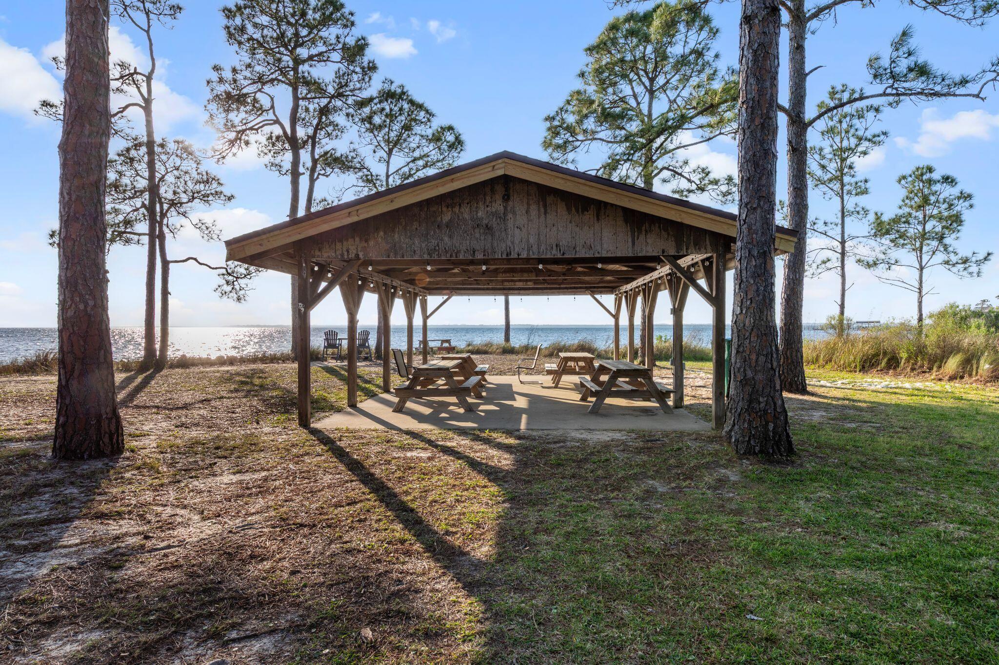 11 Hampton Circle Niceville FL 32578