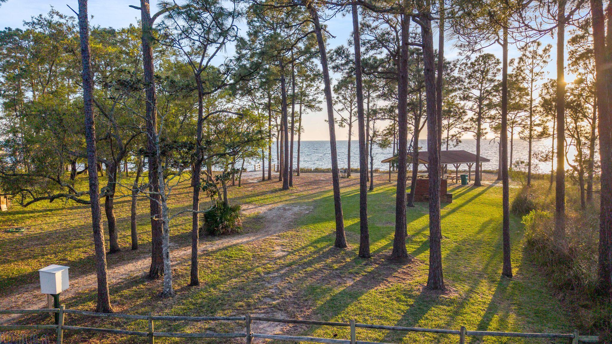 11 Hampton Circle Niceville FL 32578