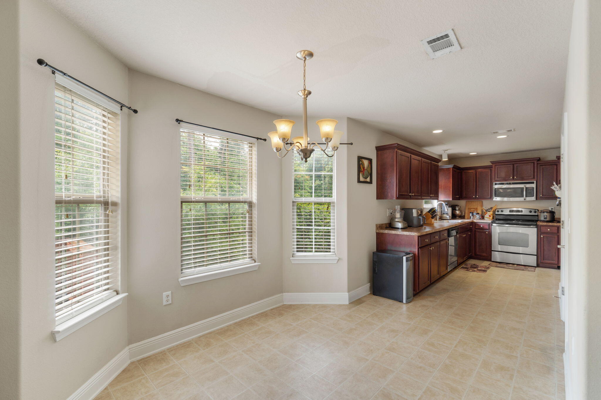 111 Bronze Circle Crestview FL 32539