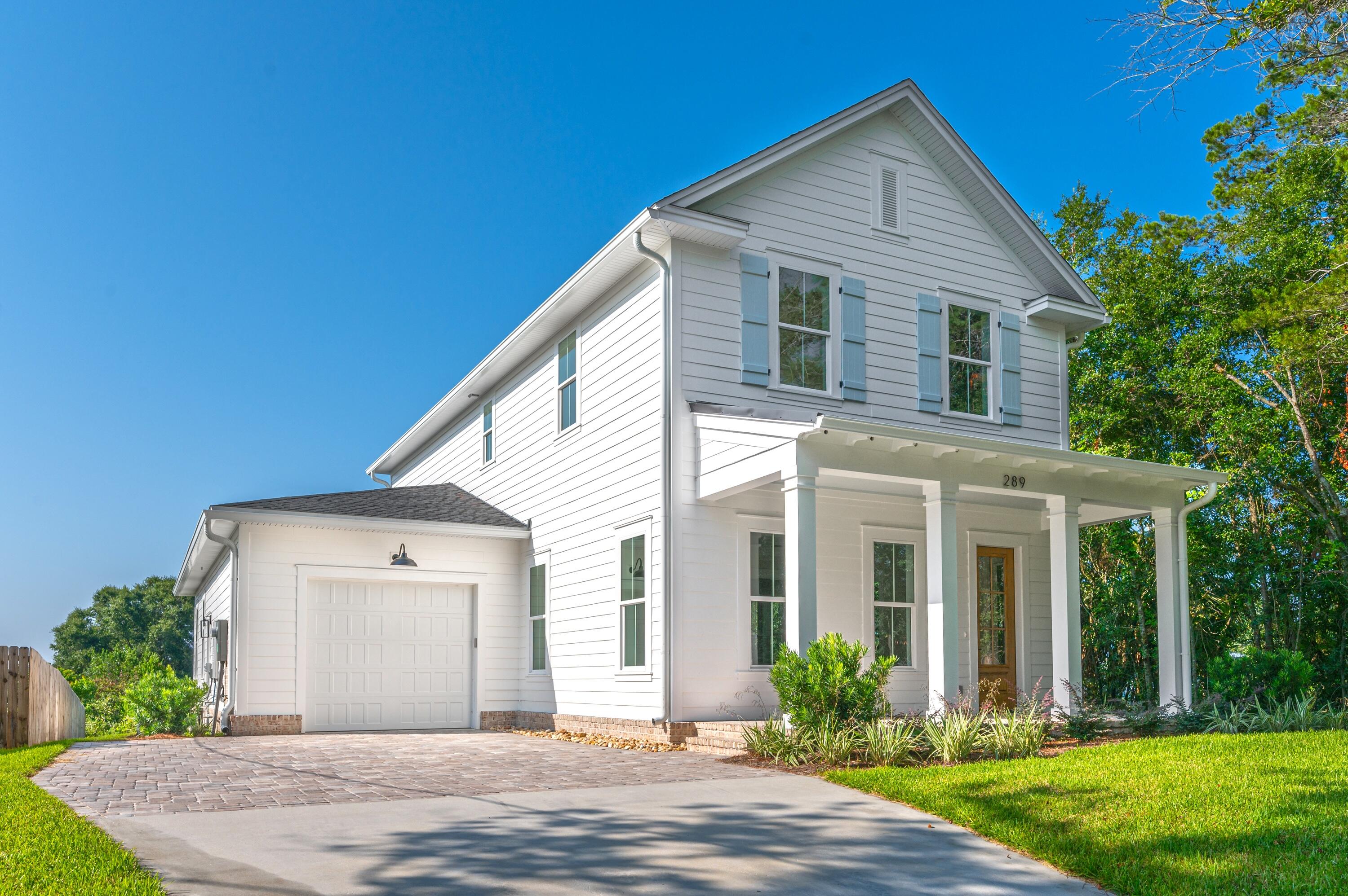 289 E Glen Avenue Valparaiso FL 32580