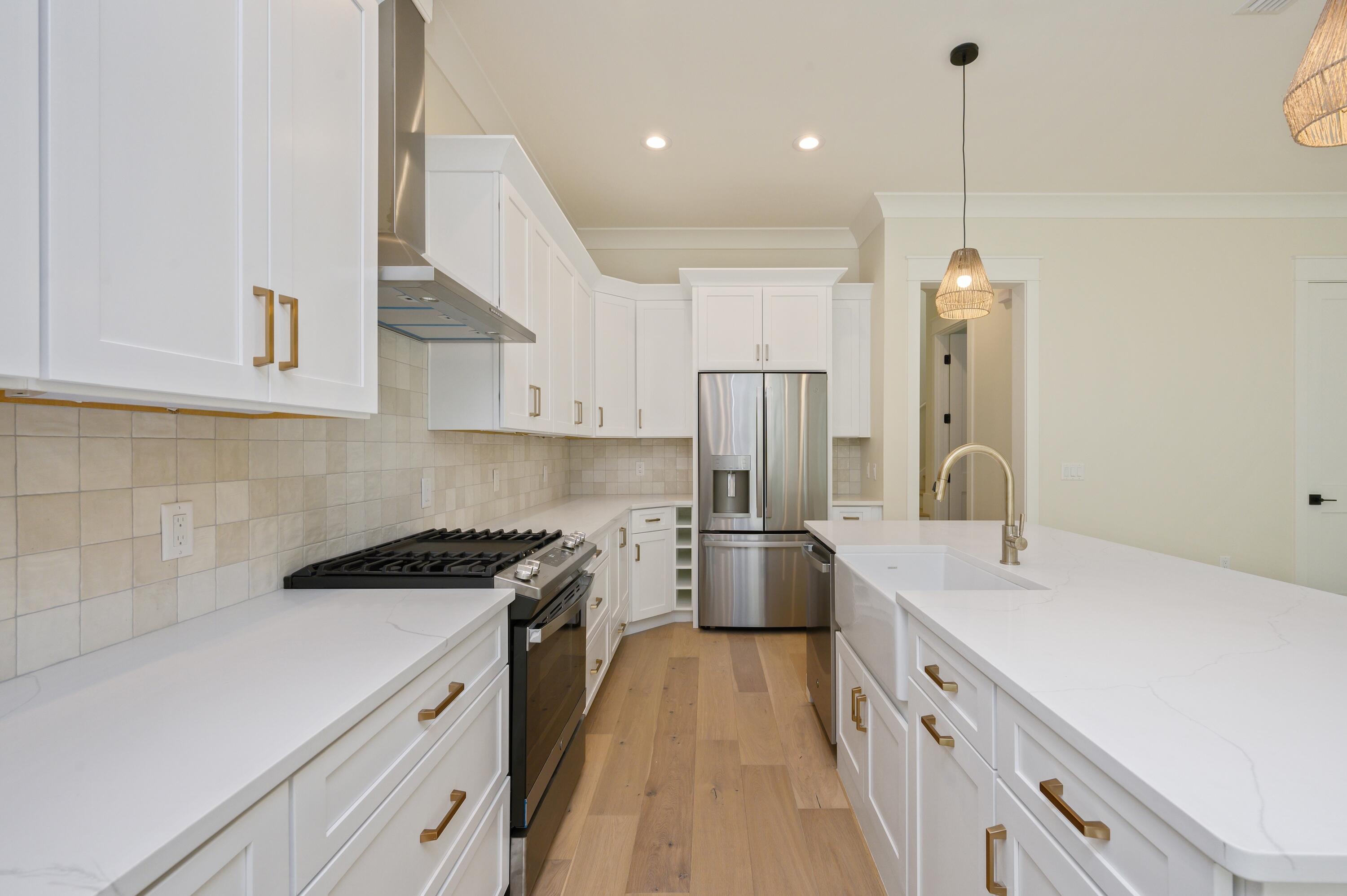 289 E Glen Avenue Valparaiso FL 32580