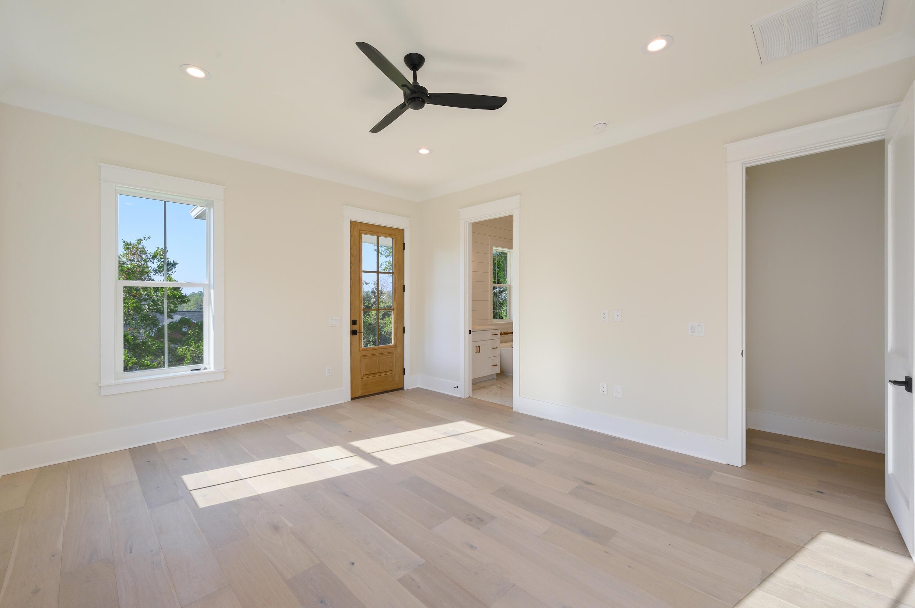 289 E Glen Avenue Valparaiso FL 32580