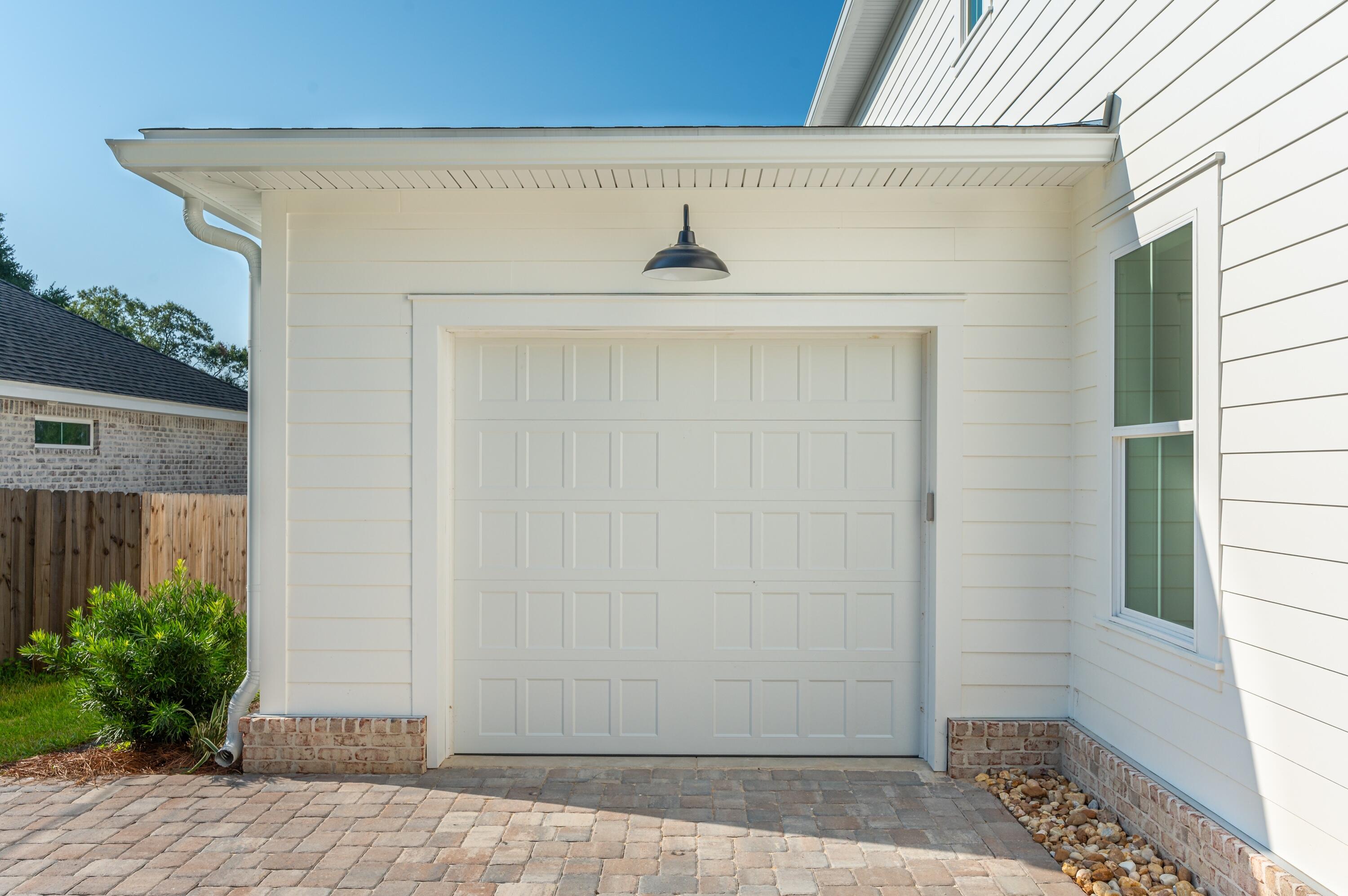 289 E Glen Avenue Valparaiso FL 32580