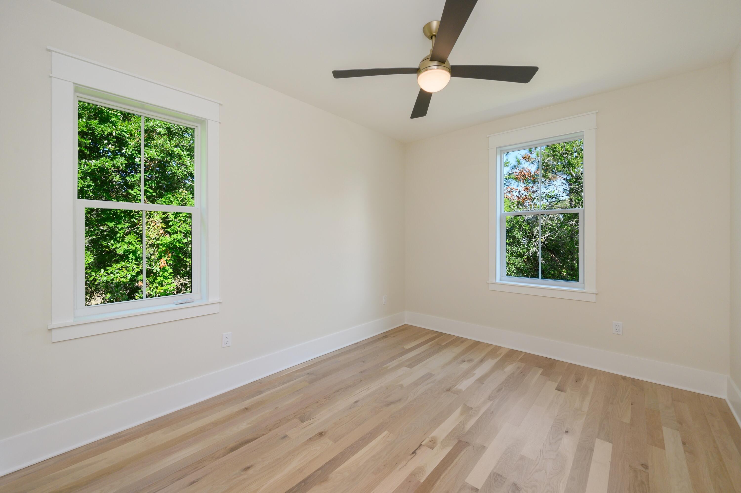 289 E Glen Avenue Valparaiso FL 32580