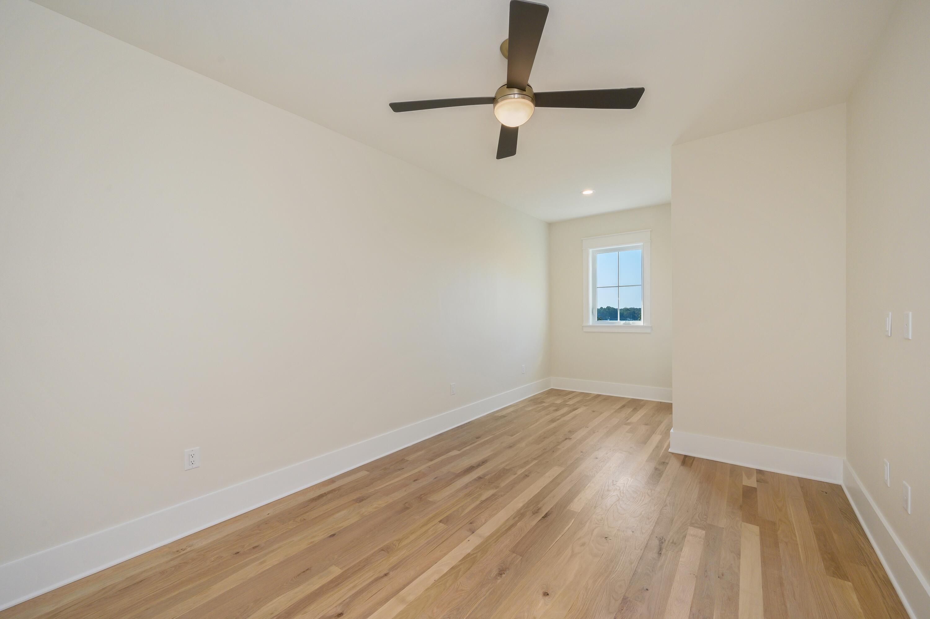 289 E Glen Avenue Valparaiso FL 32580