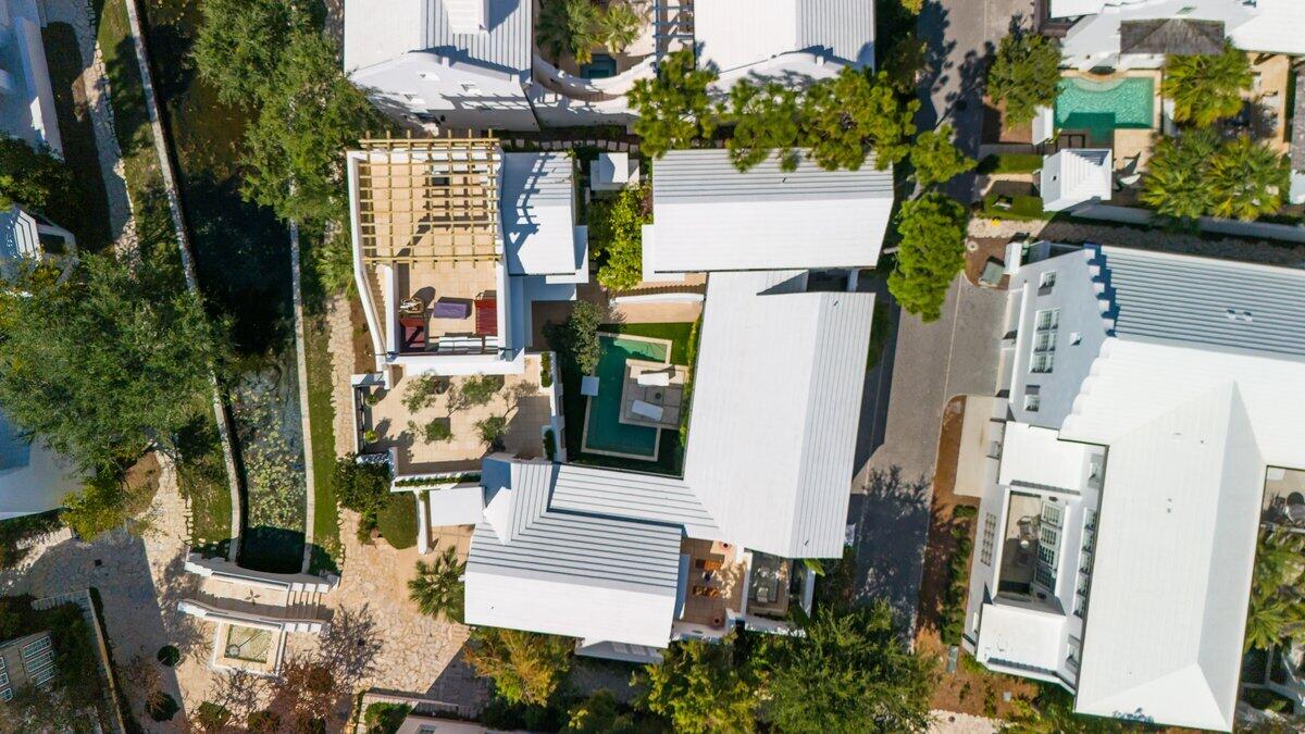 75 Hog Penny Alley Inlet Beach FL 32461