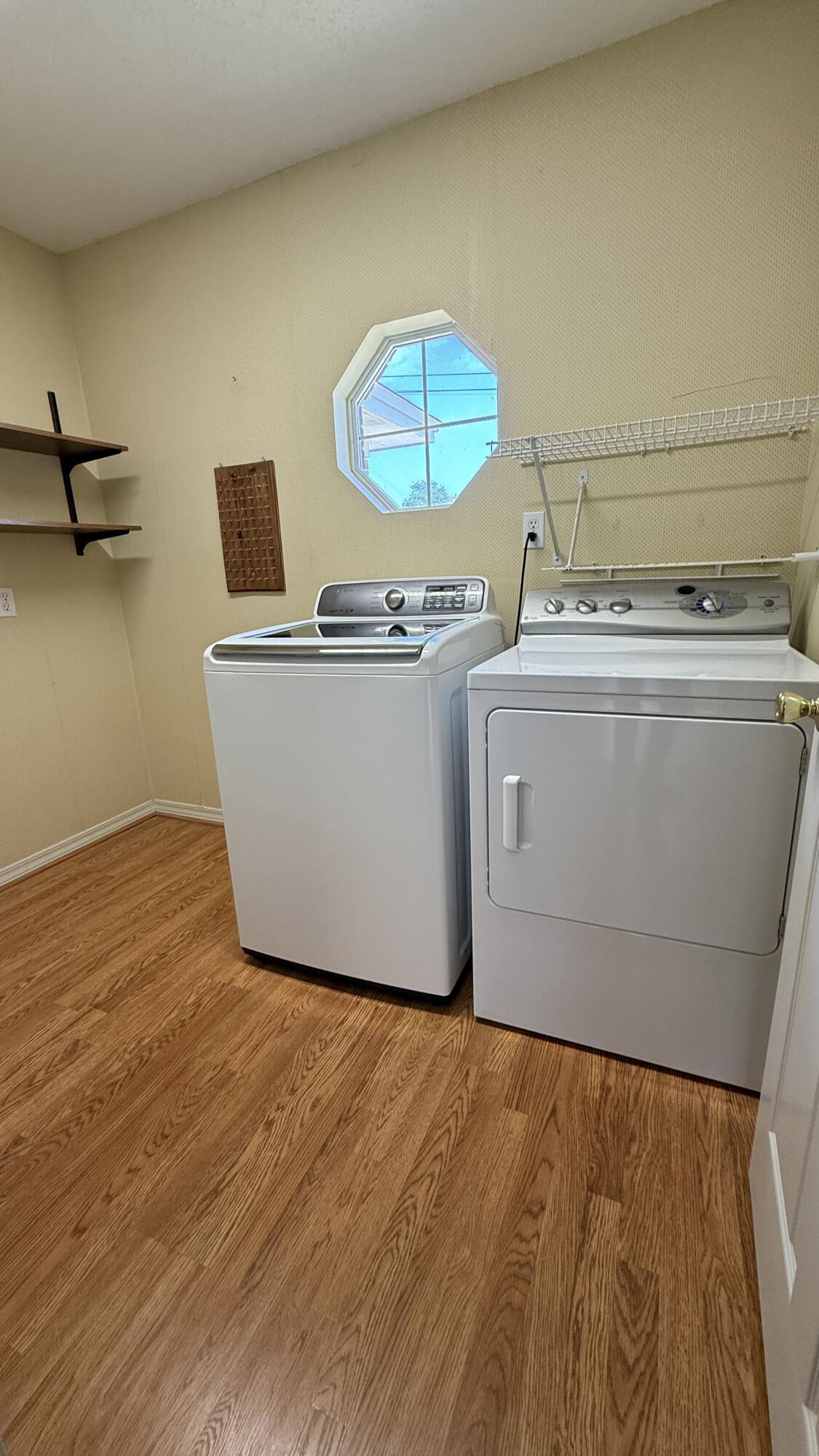 9860 Mary Anne Drive Navarre FL 32566