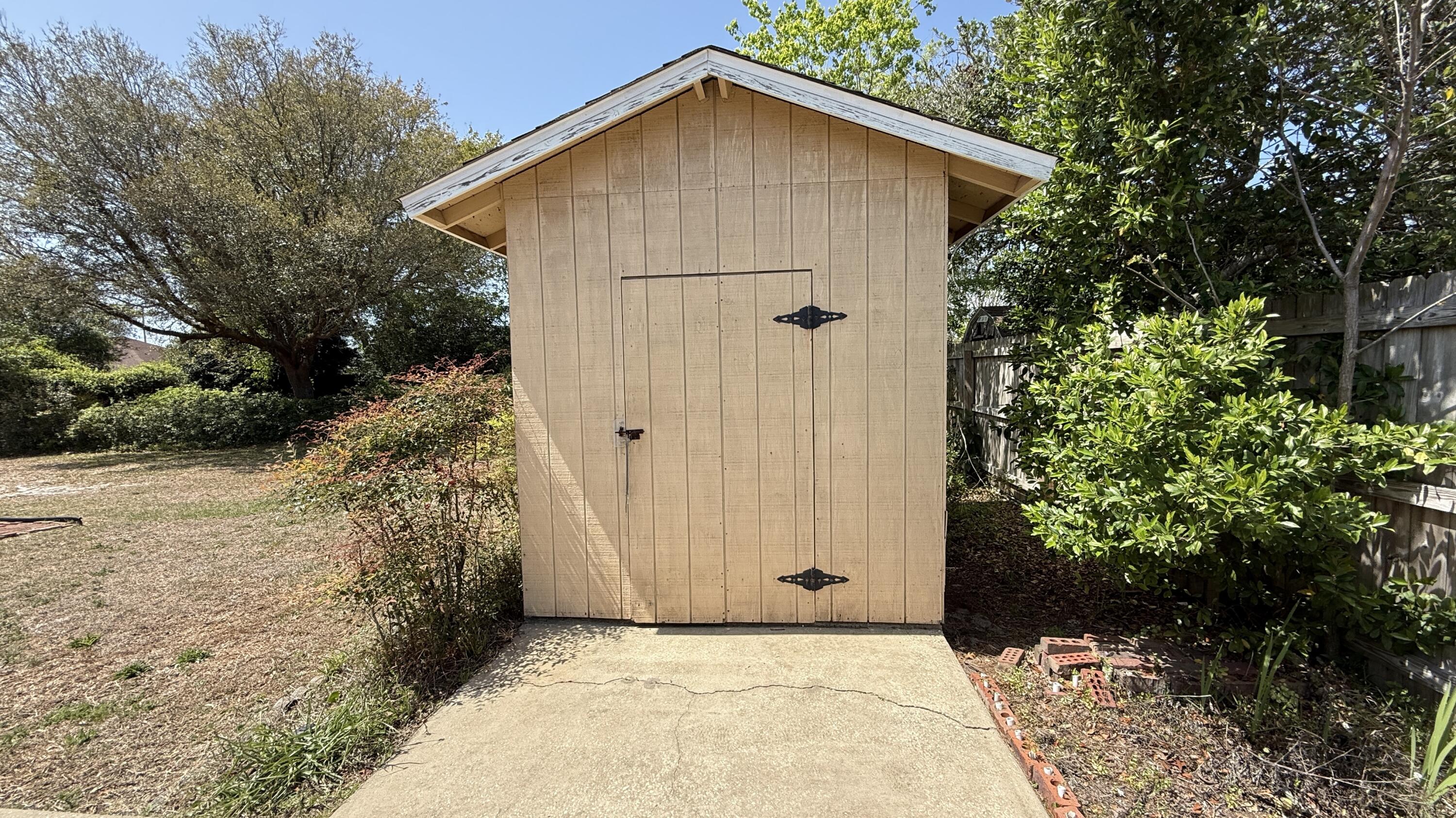 9860 Mary Anne Drive Navarre FL 32566