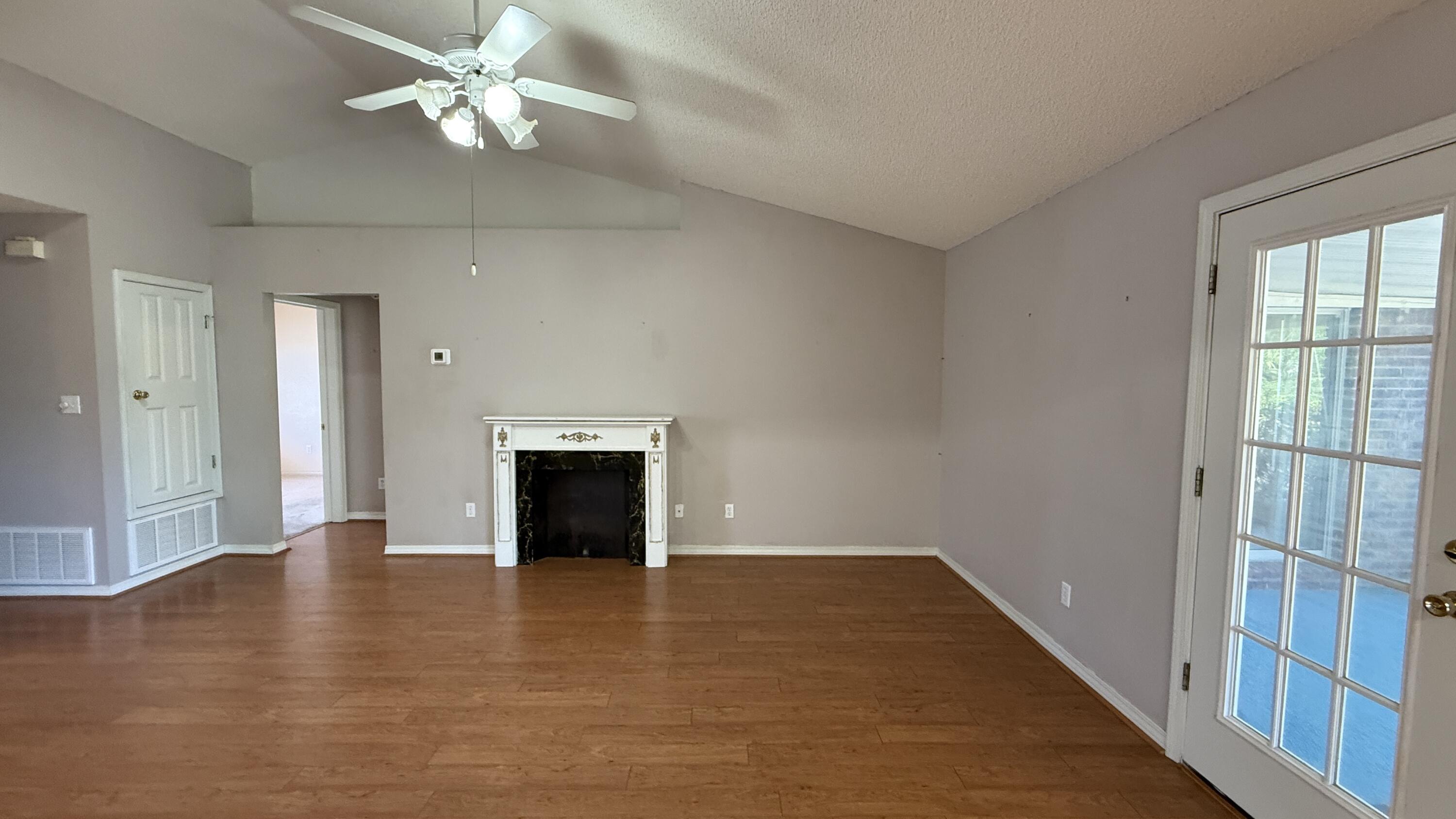 9860 Mary Anne Drive Navarre FL 32566