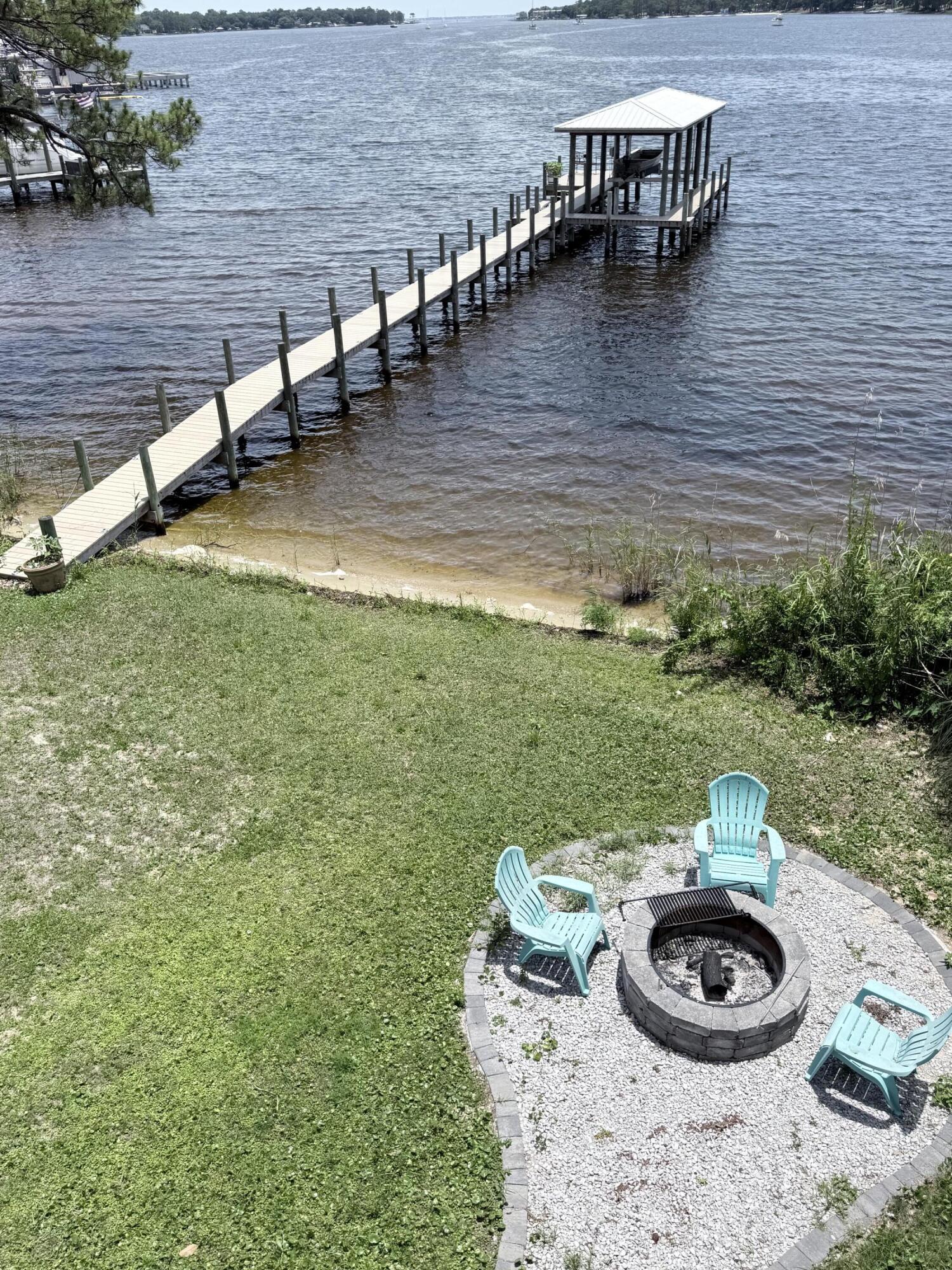 197 Bayshore Drive Niceville FL 32578