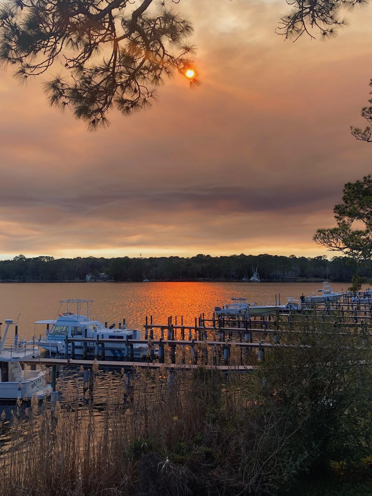 197 Bayshore Drive Niceville FL 32578