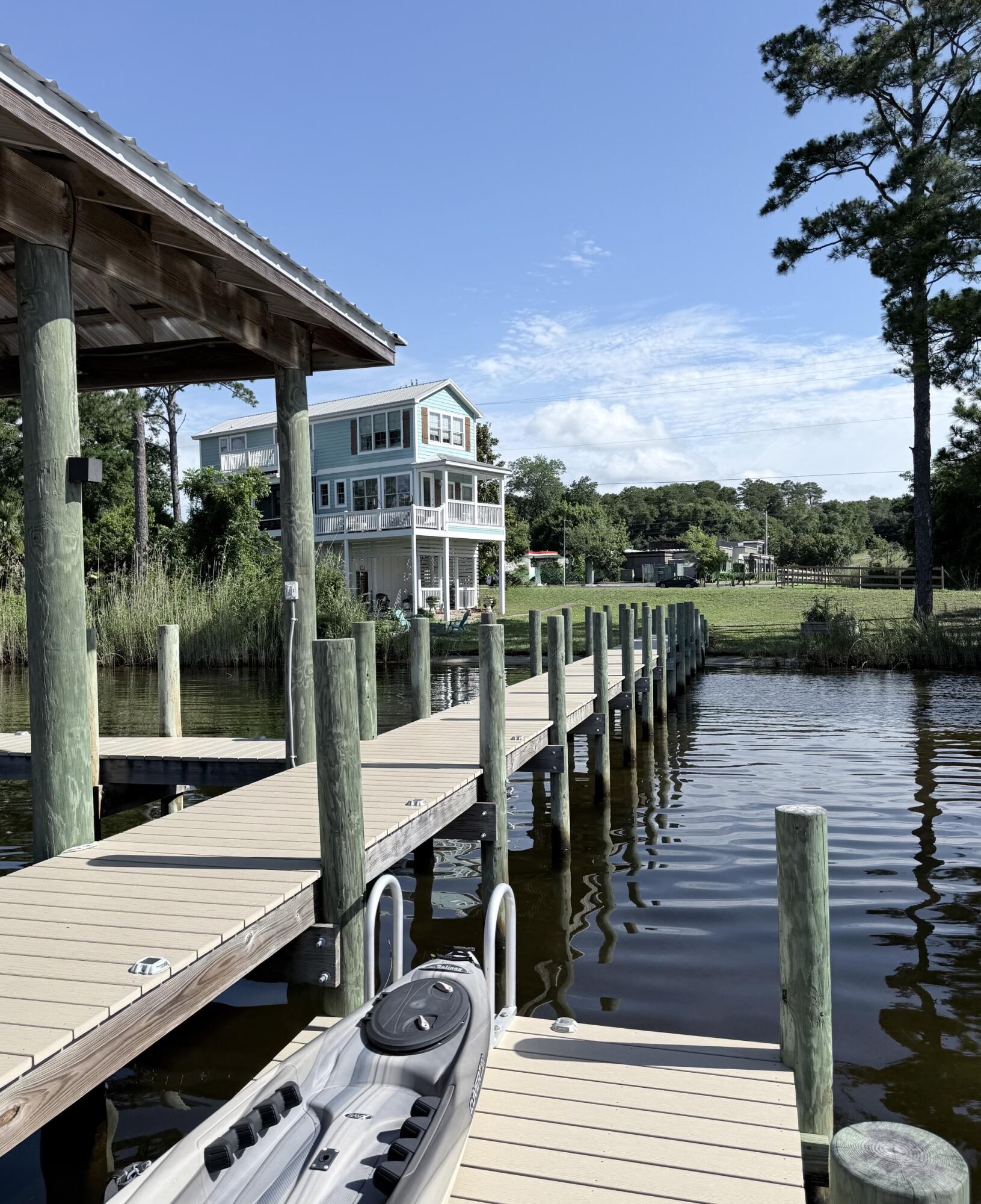 197 Bayshore Drive Niceville FL 32578