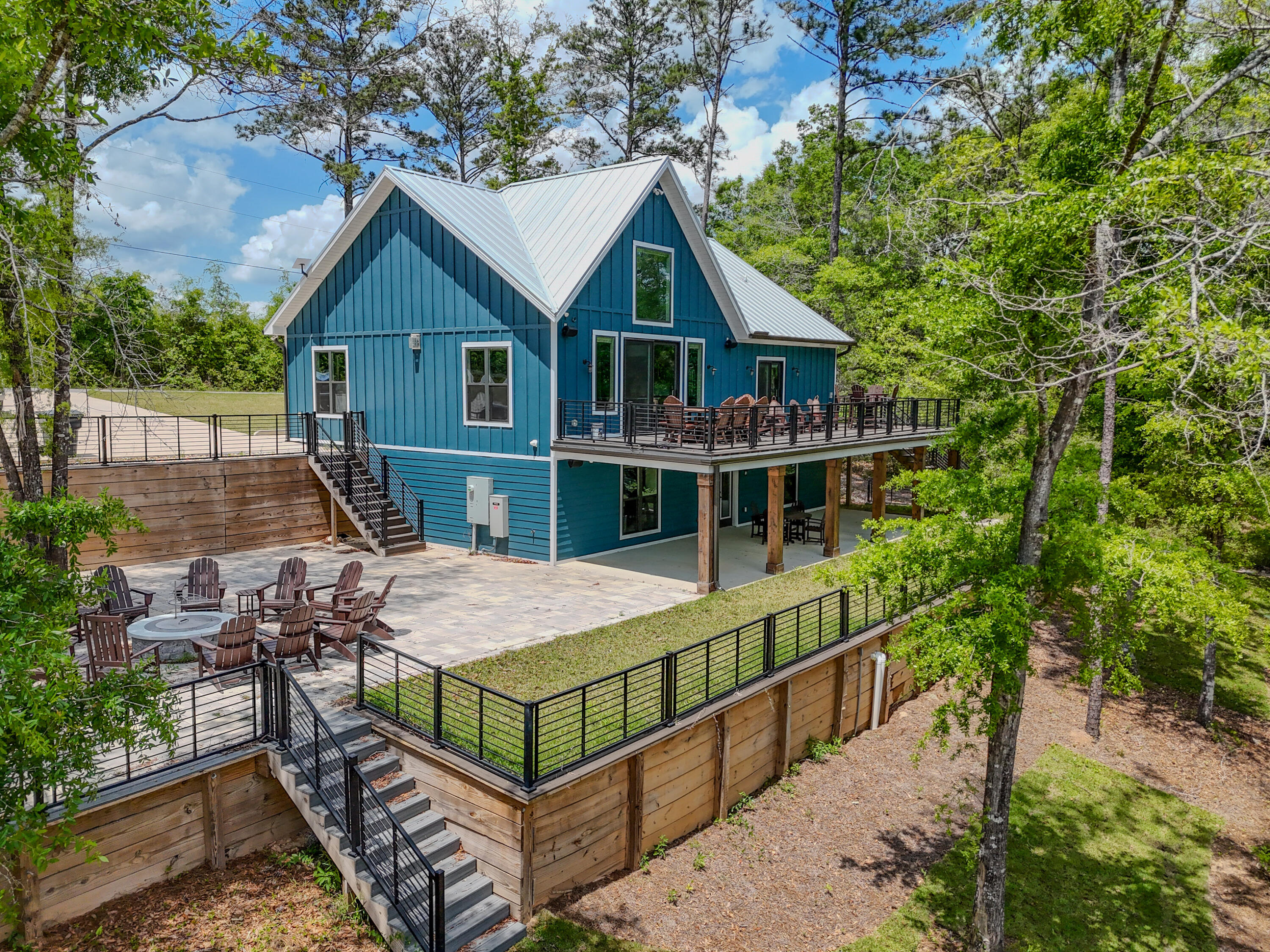 182 Blue Pond Circle Ponce De Leon FL 32455