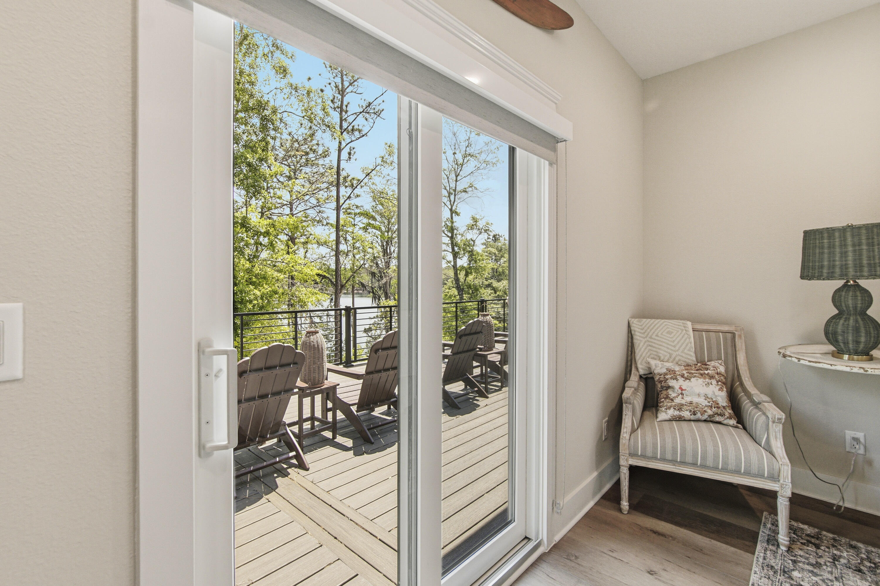 182 Blue Pond Circle Ponce De Leon FL 32455
