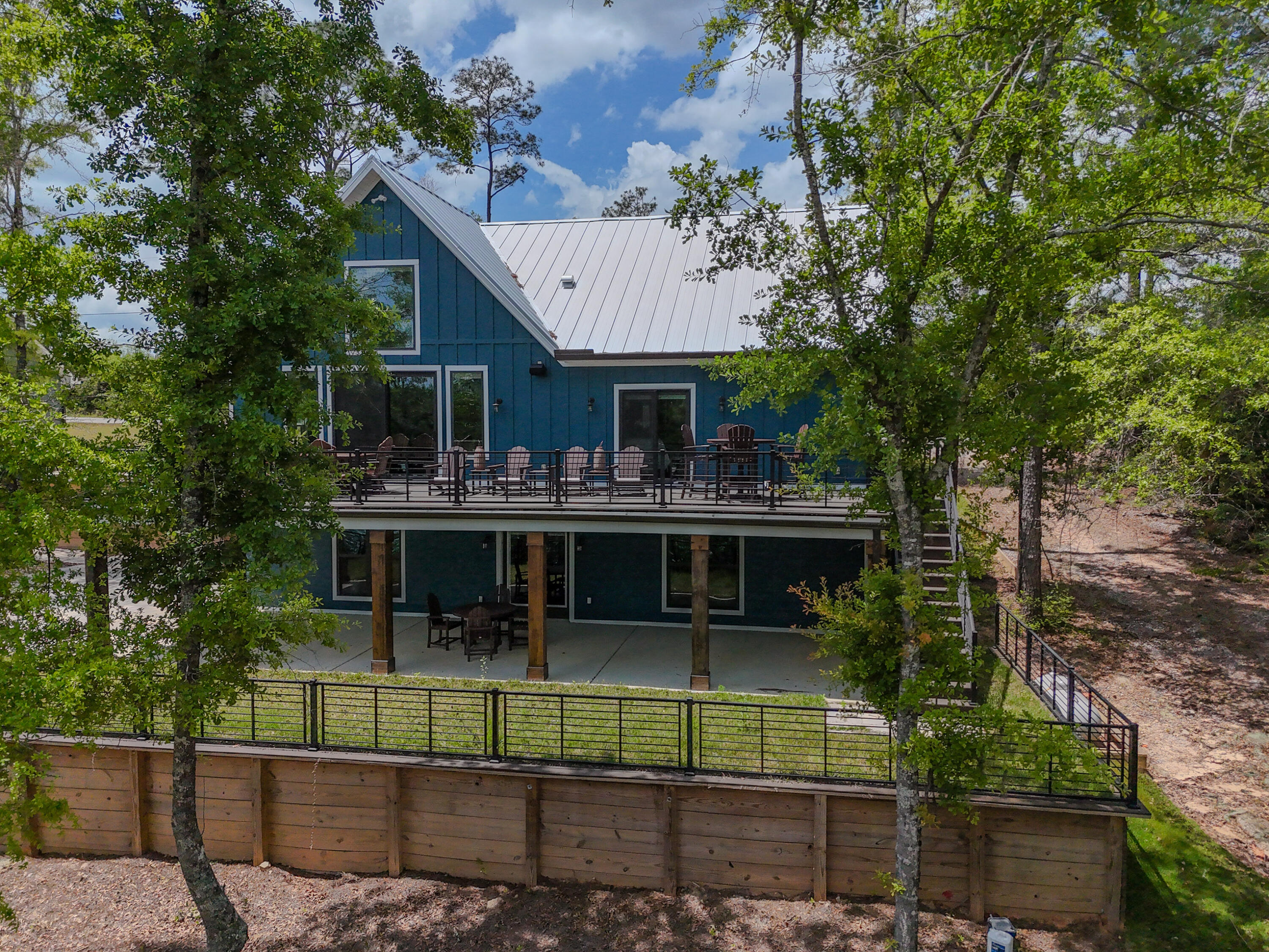182 Blue Pond Circle Ponce De Leon FL 32455