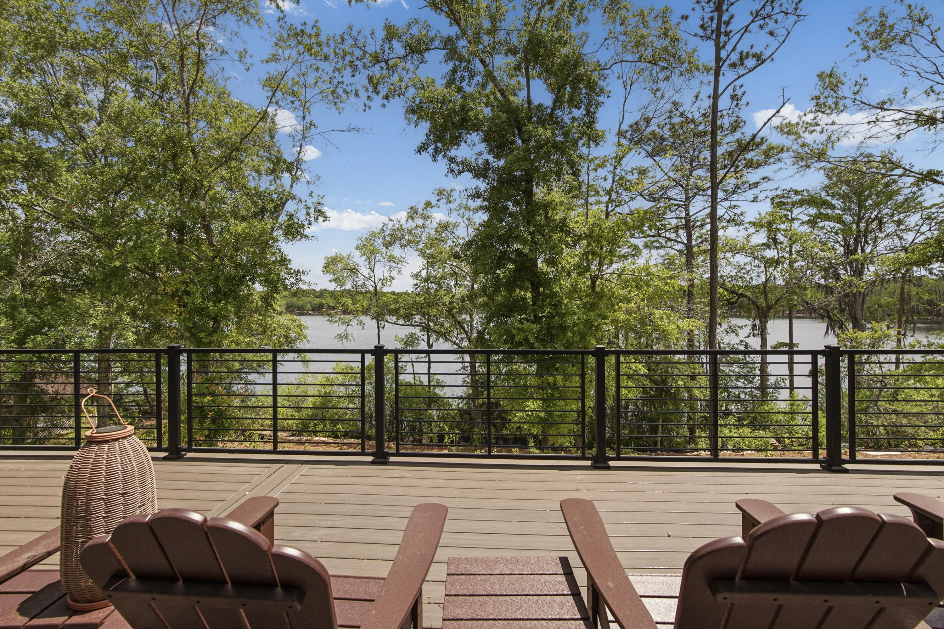 182 Blue Pond Circle Ponce De Leon FL 32455
