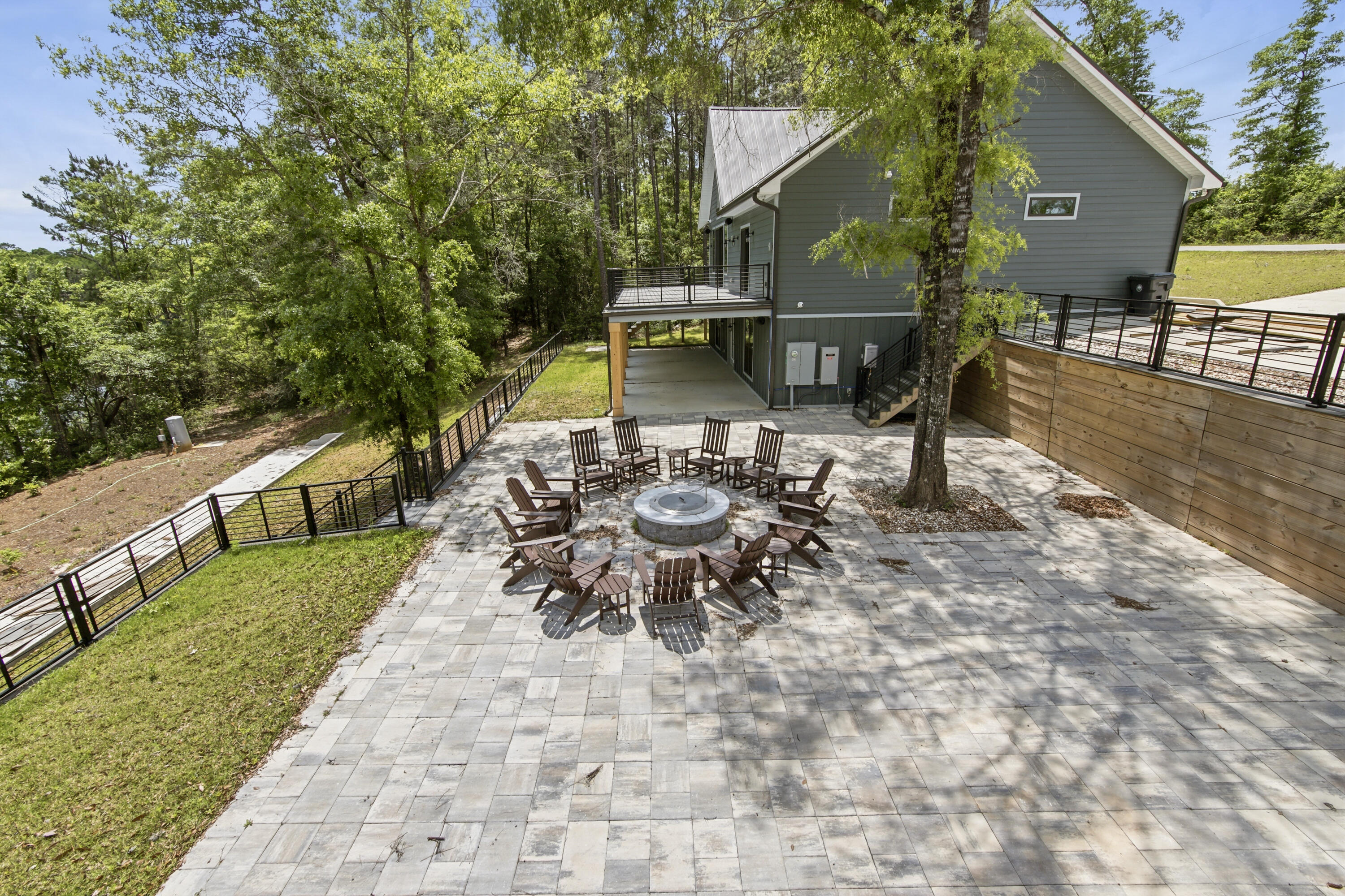 182 Blue Pond Circle Ponce De Leon FL 32455