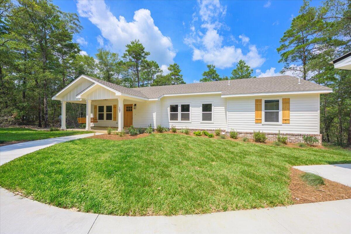 109 Spring Hill Road Defuniak Springs FL 32433