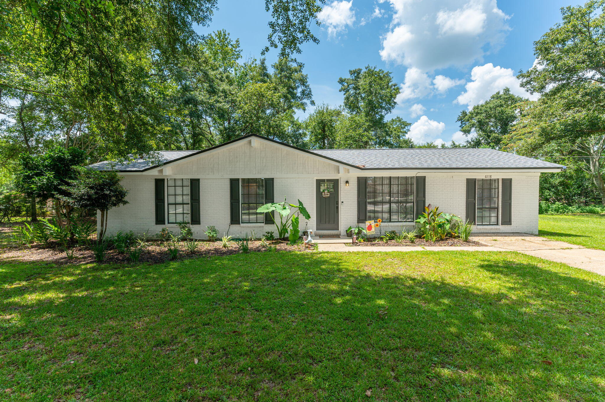6118 Buck Ward Road Baker FL 32531