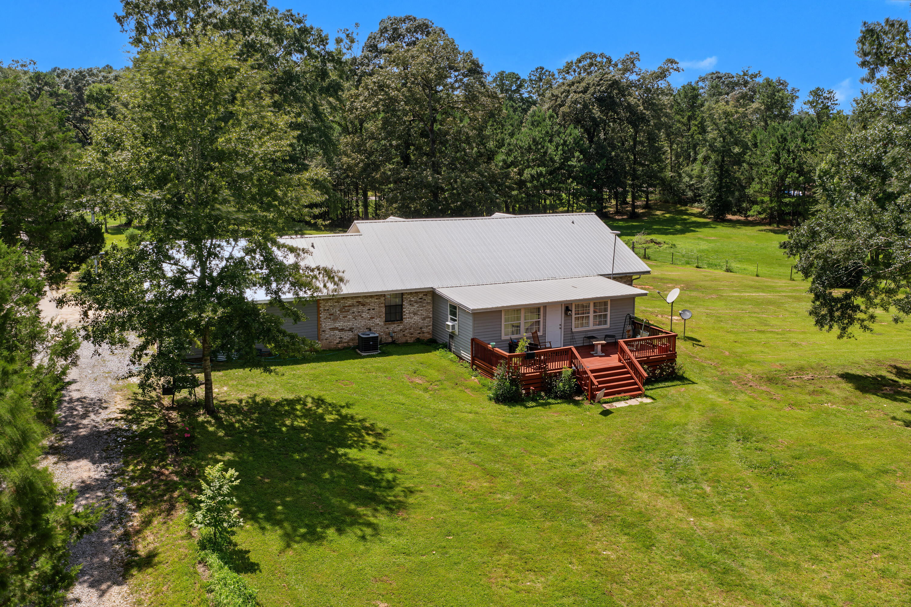 2617 S St Highway 81 South Ponce De Leon FL 32455