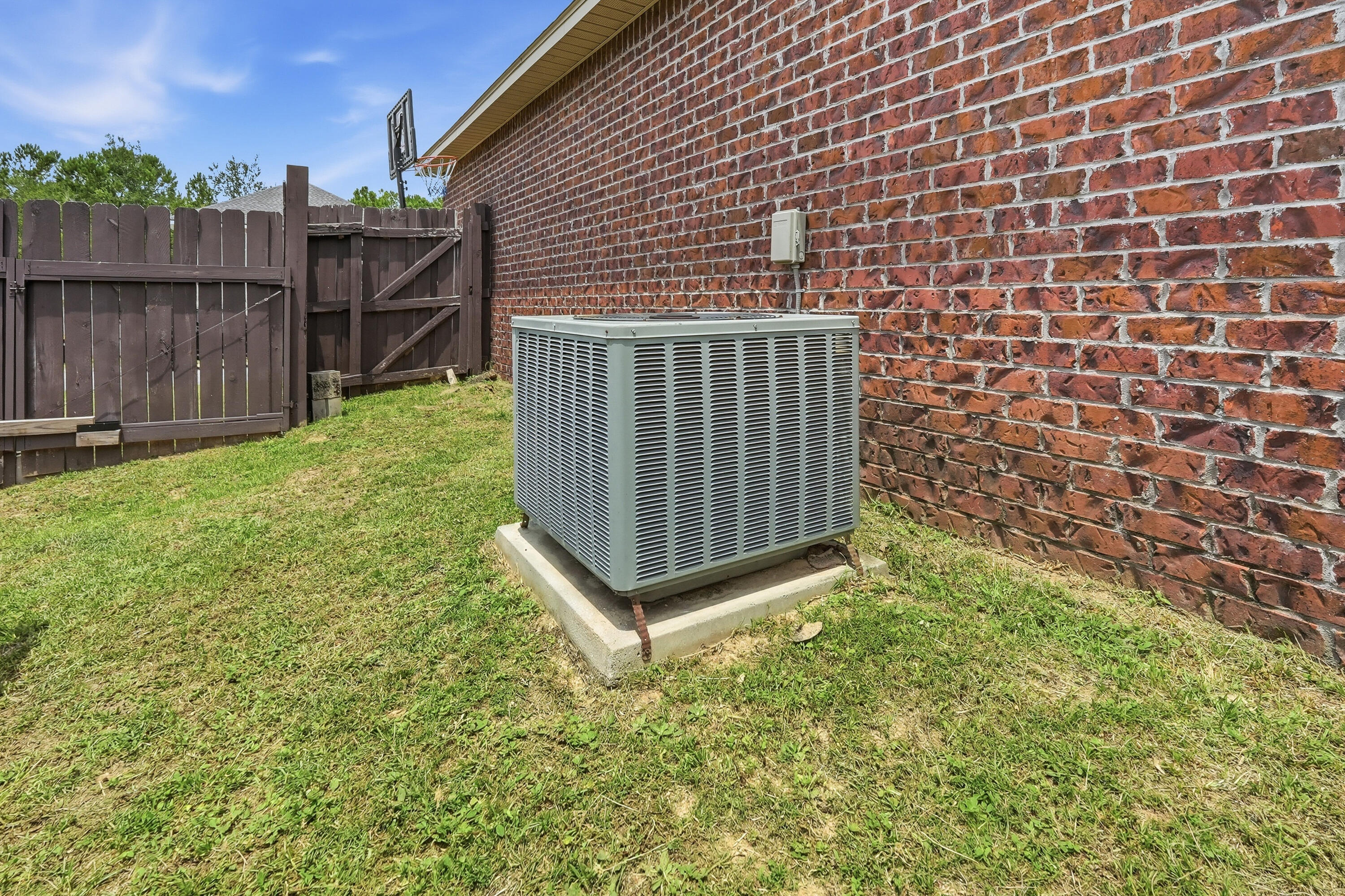 4541 Hermosa Road Crestview FL 32539