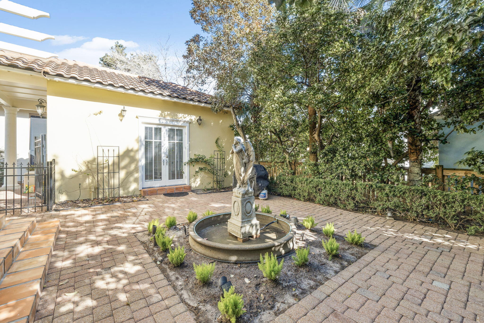 27 Rue Martine Miramar Beach FL 32550