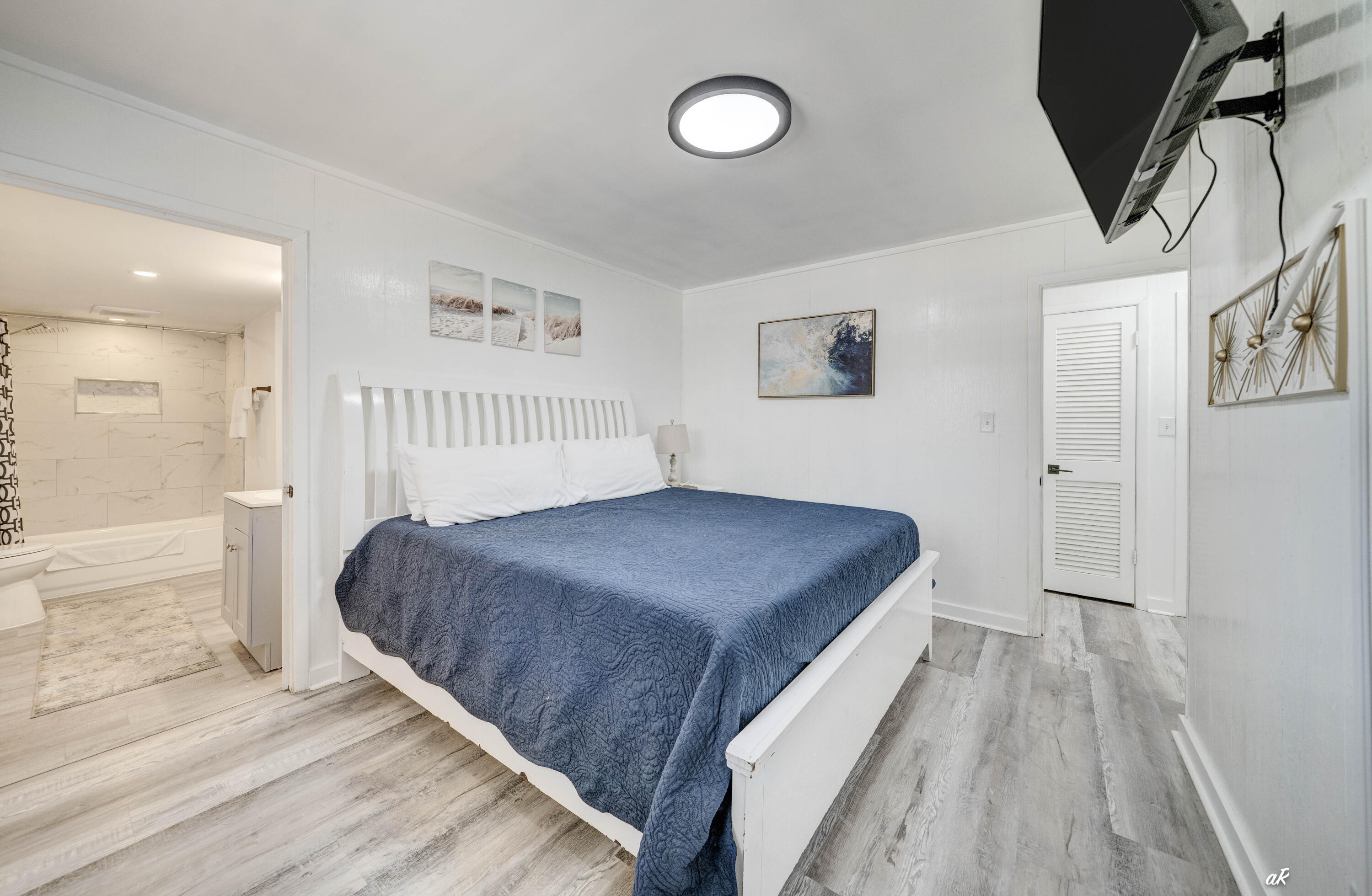5412 Hilltop Avenue Panama City Beach FL 32408