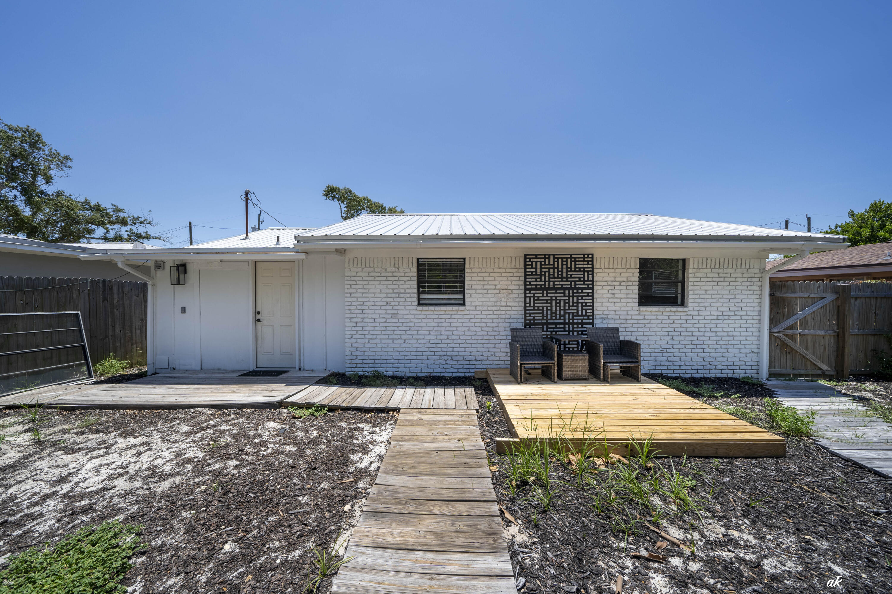 5412 Hilltop Avenue Panama City Beach FL 32408