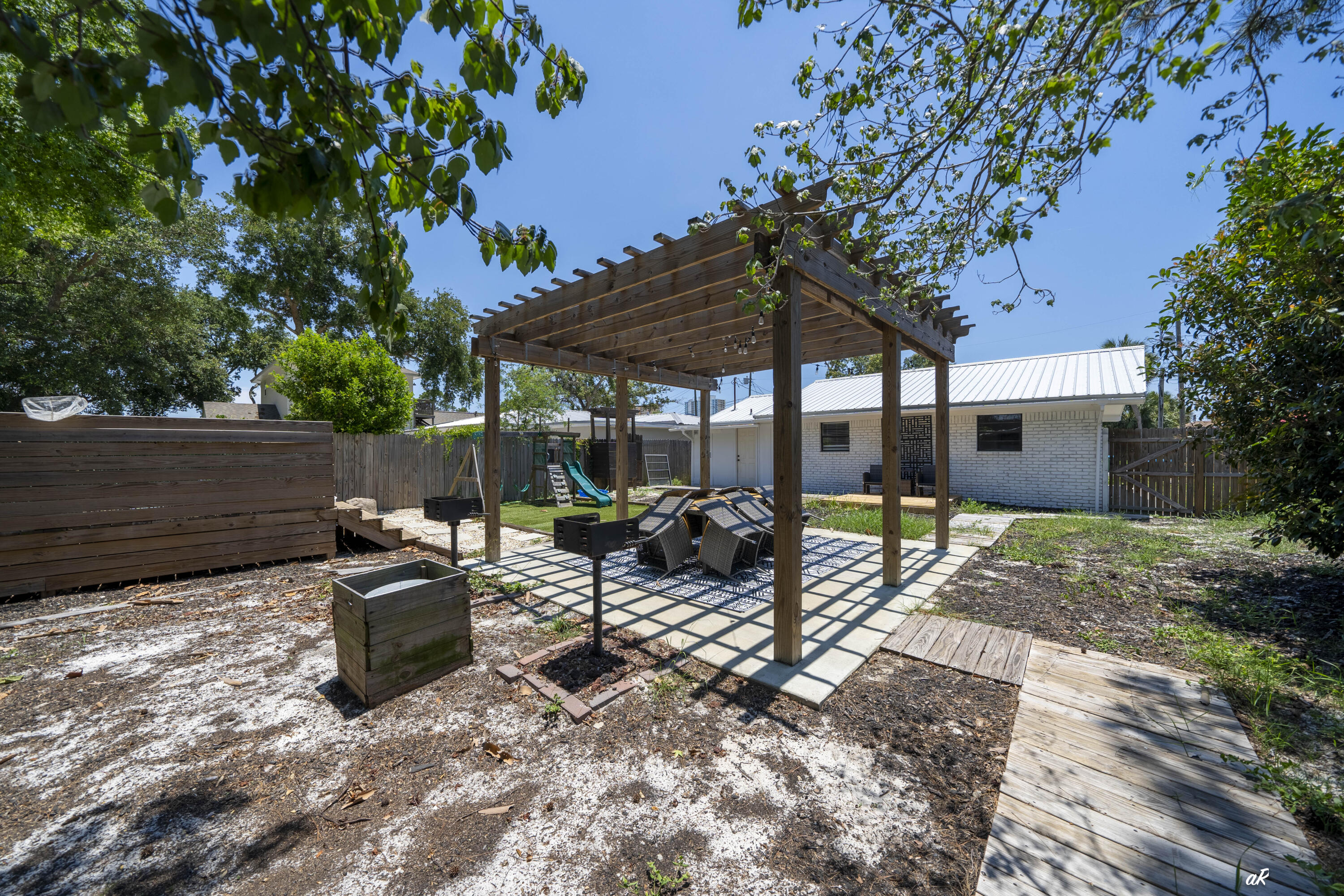 5412 Hilltop Avenue Panama City Beach FL 32408