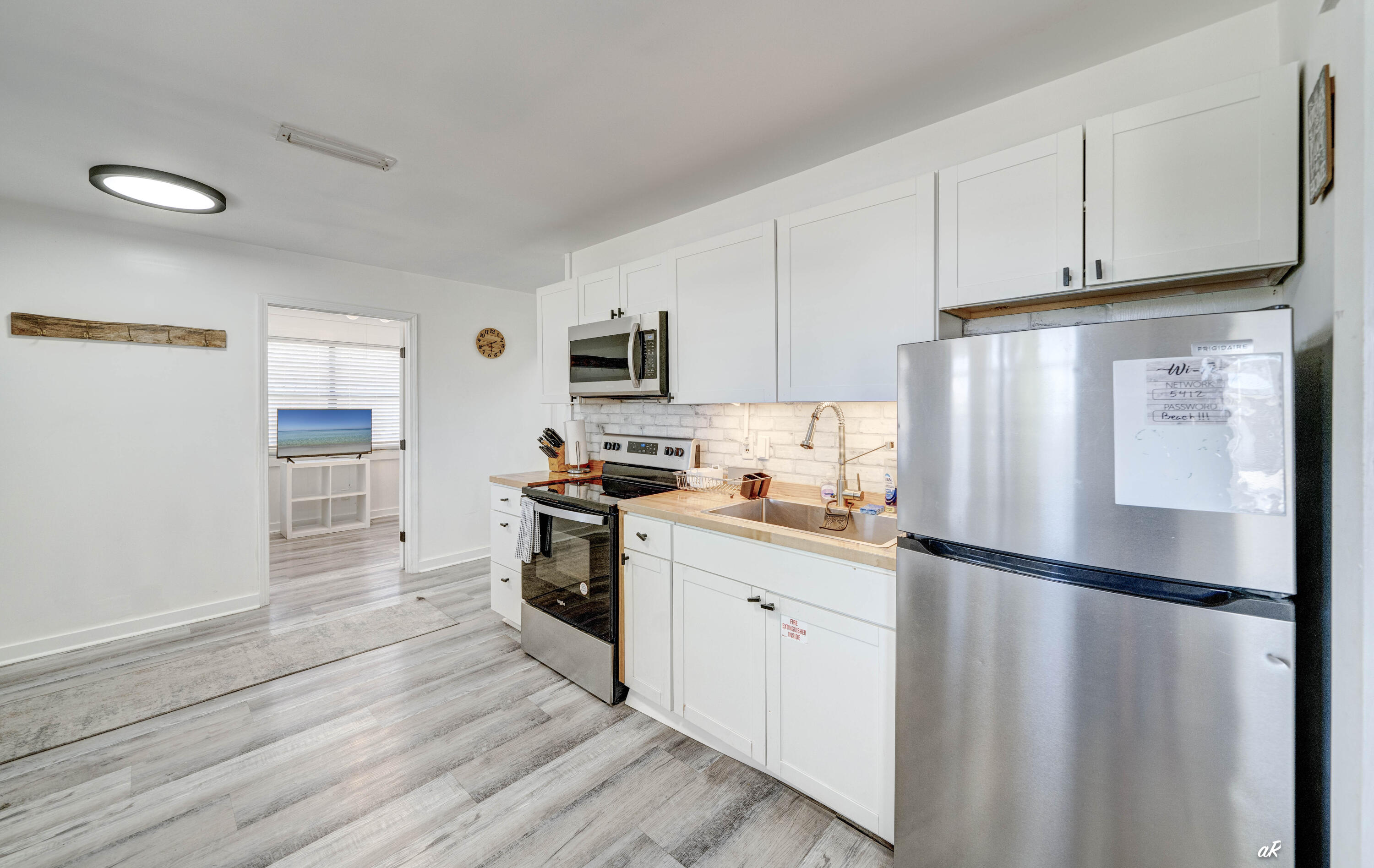 5412 Hilltop Avenue Panama City Beach FL 32408