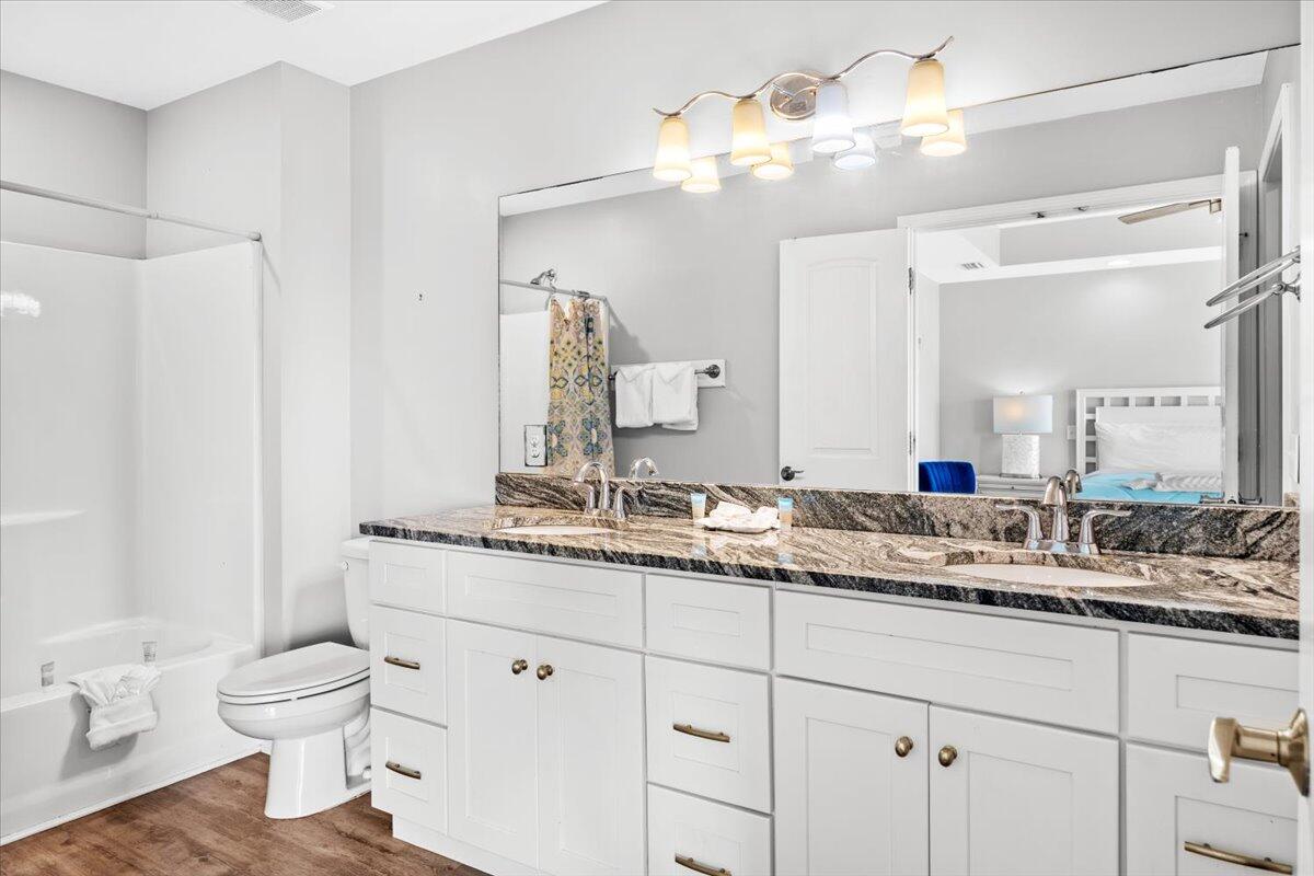 6006 Thomas Drive Panama City Beach FL 32408