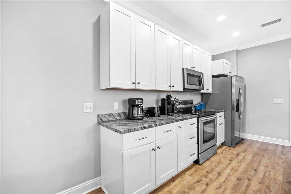 6006 Thomas Drive Panama City Beach FL 32408
