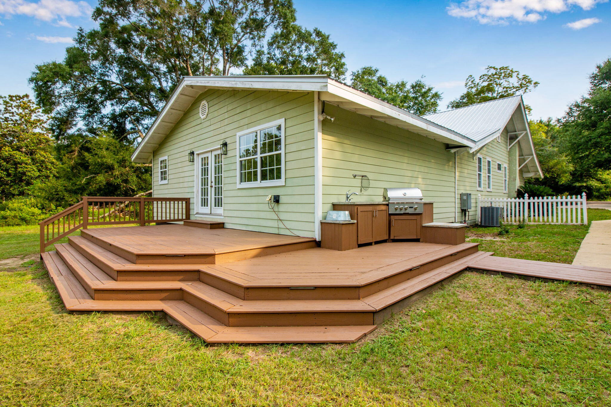 4 Engelbrecht Road Defuniak Springs FL 32433