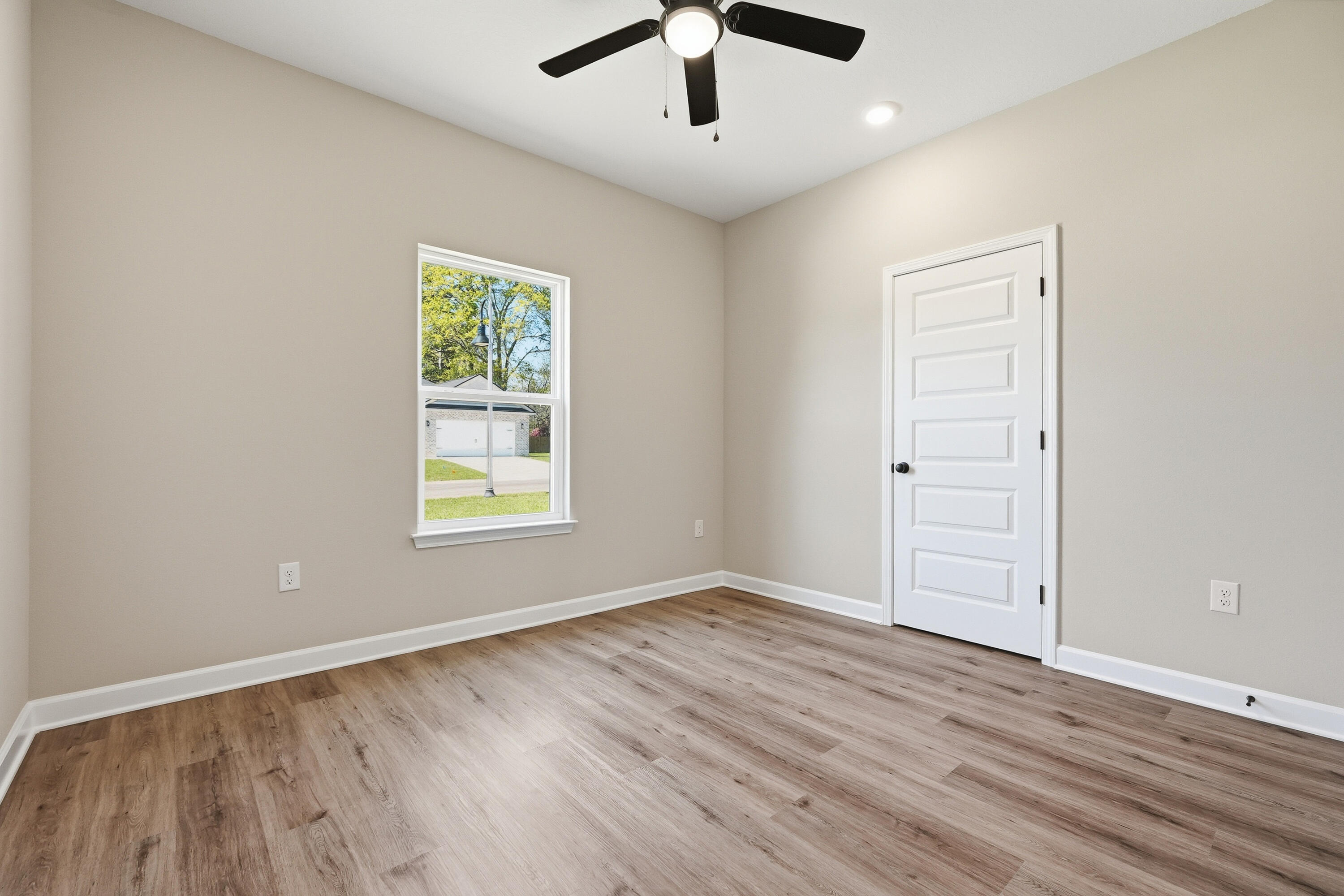 2803 Blackbird Court Crestview FL 32539
