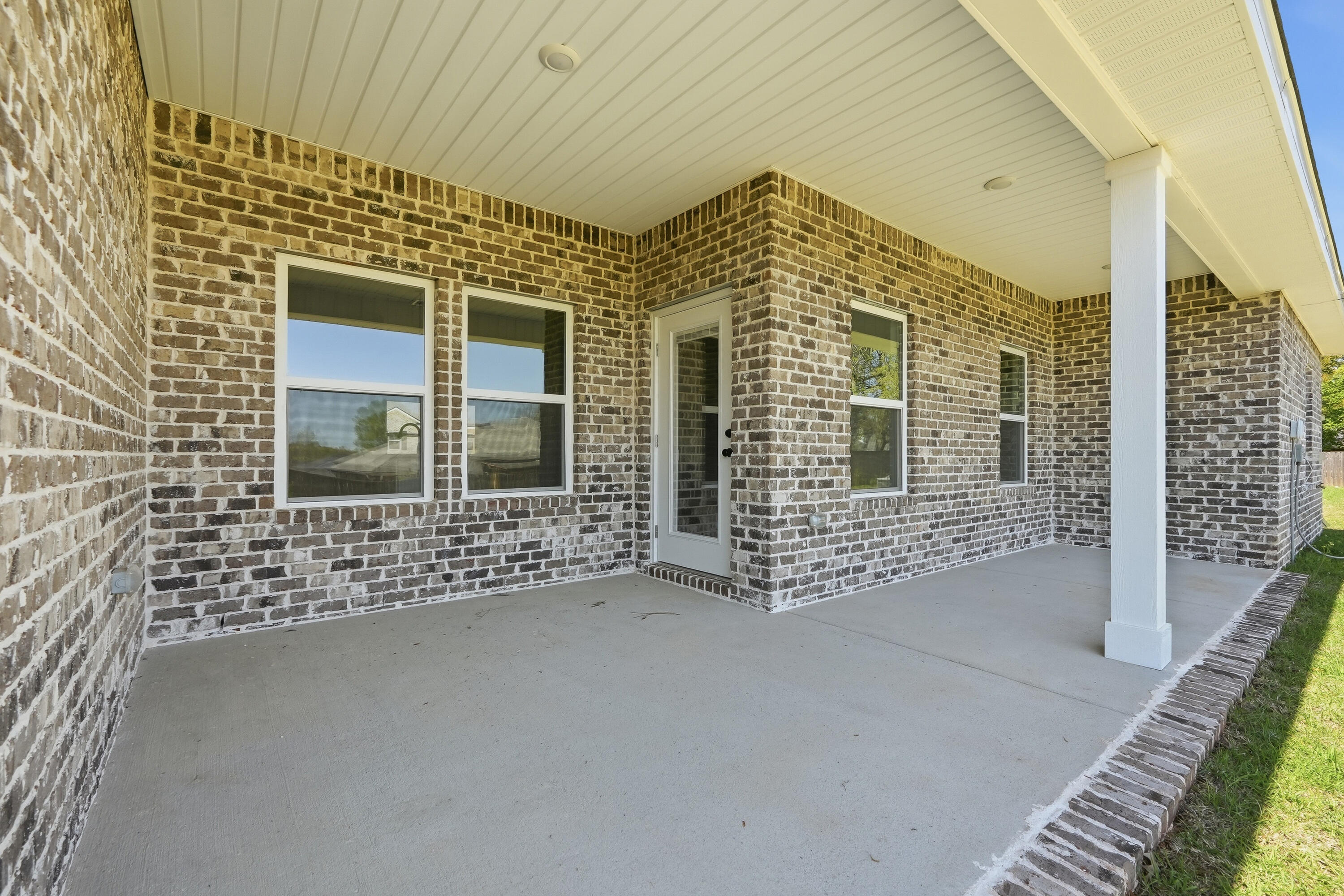2803 Blackbird Court Crestview FL 32539