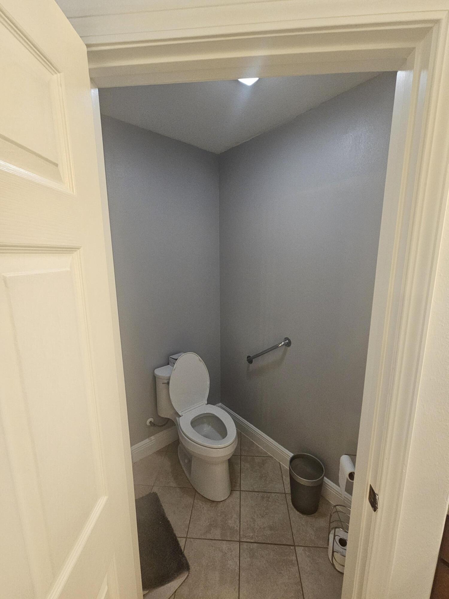 9202 E River Drive Navarre FL 32566
