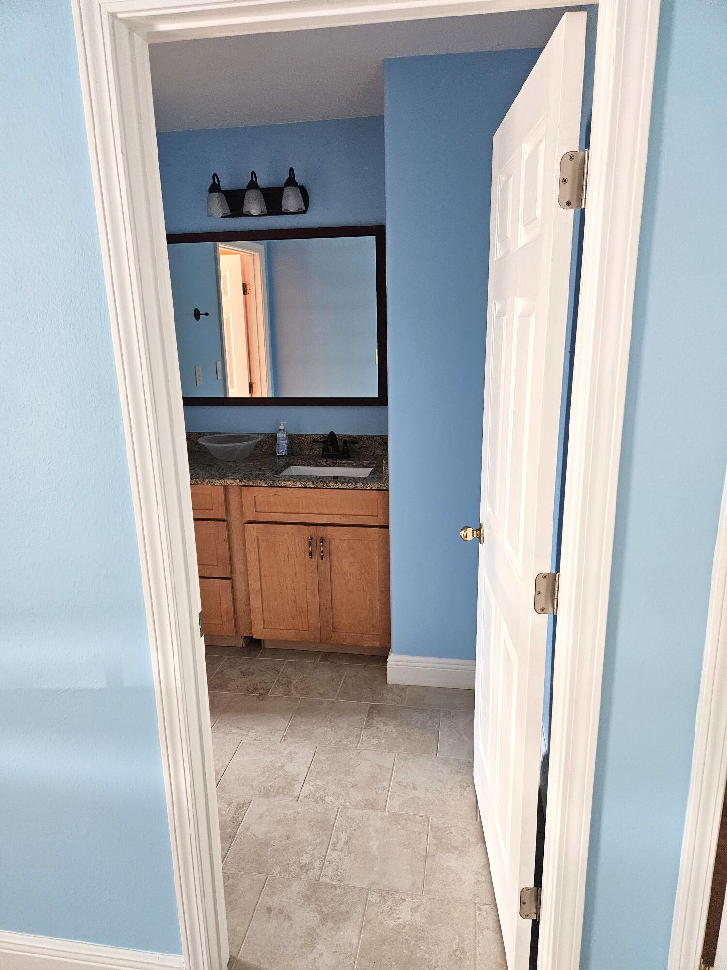 9202 E River Drive Navarre FL 32566