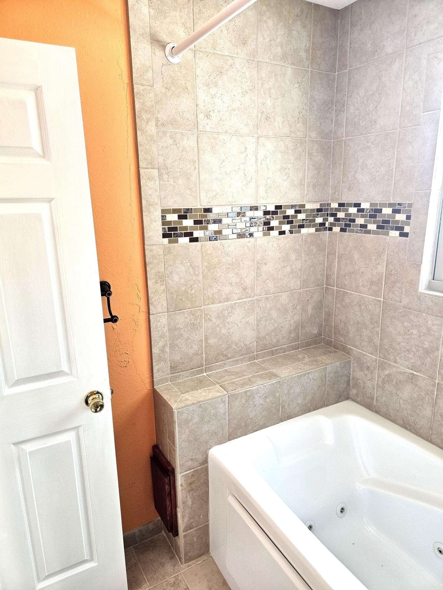 9202 E River Drive Navarre FL 32566