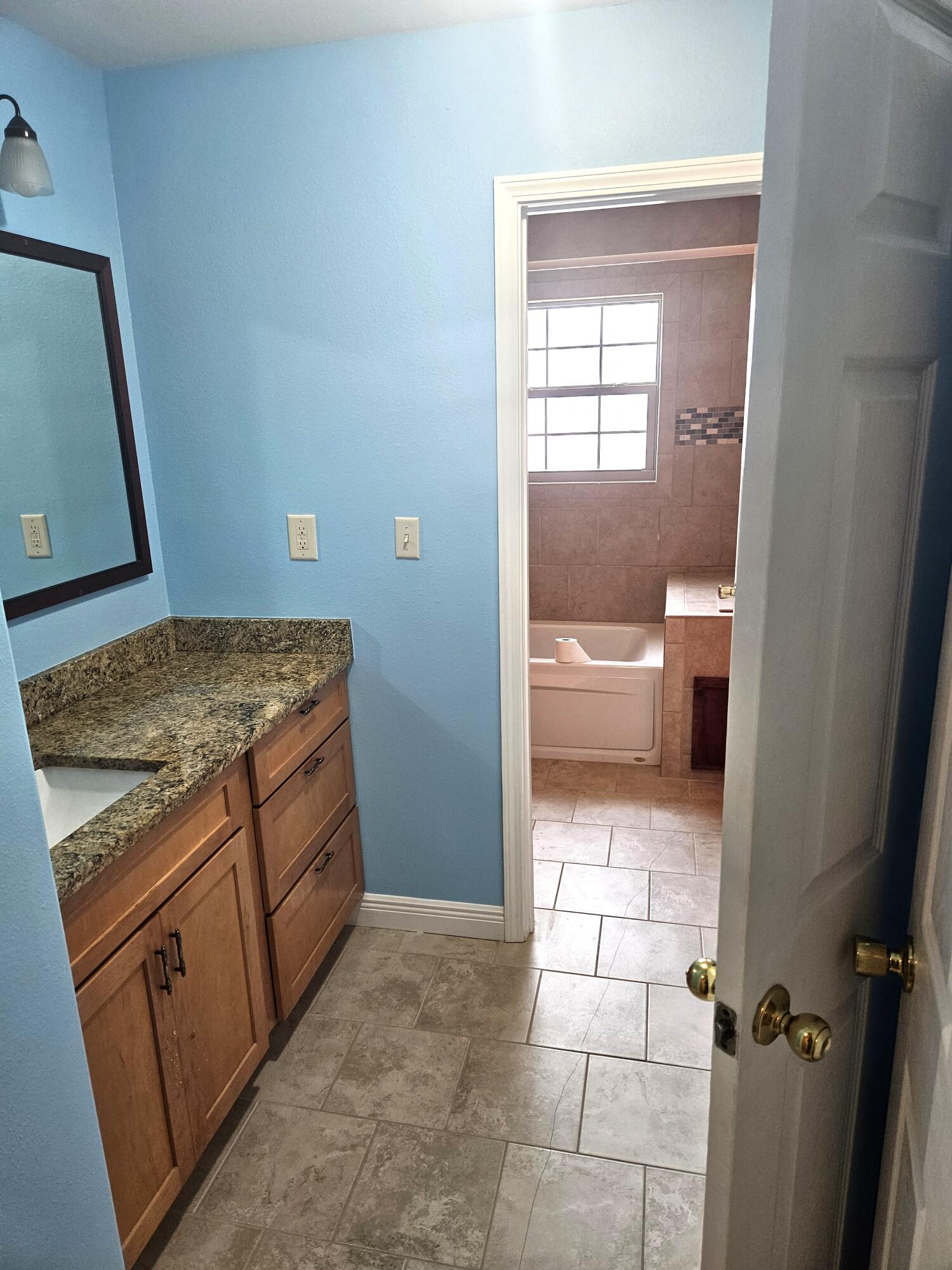 9202 E River Drive Navarre FL 32566