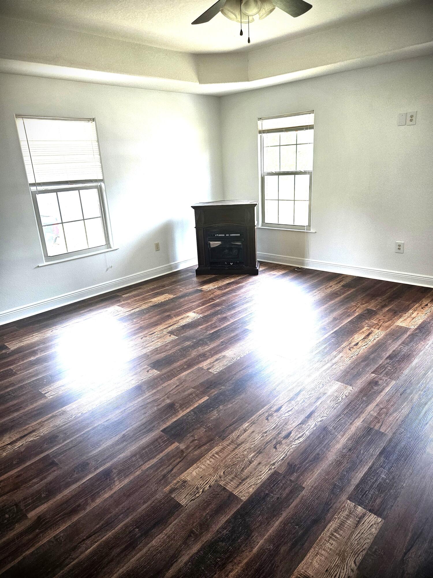 9202 E River Drive Navarre FL 32566