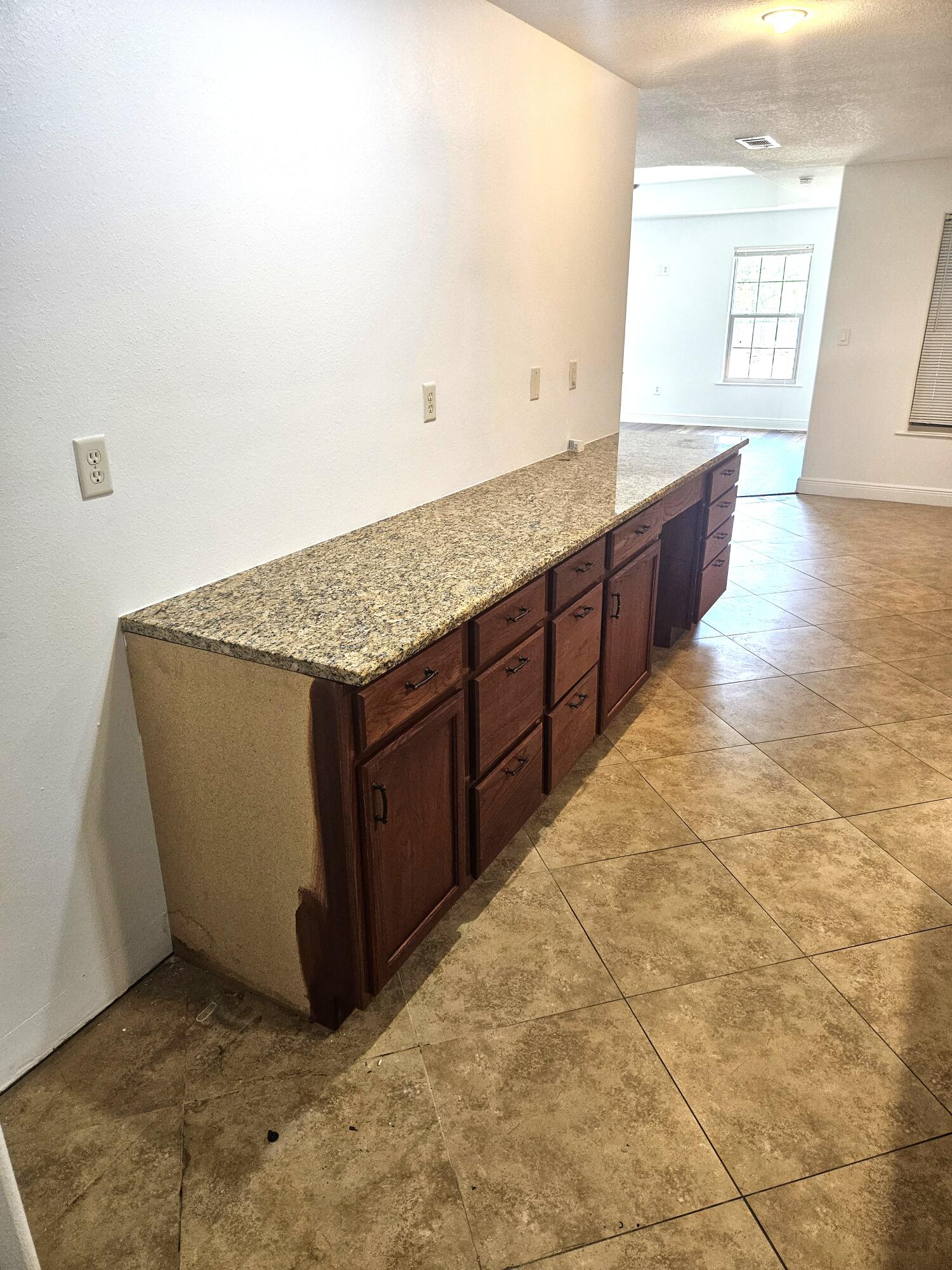 9202 E River Drive Navarre FL 32566