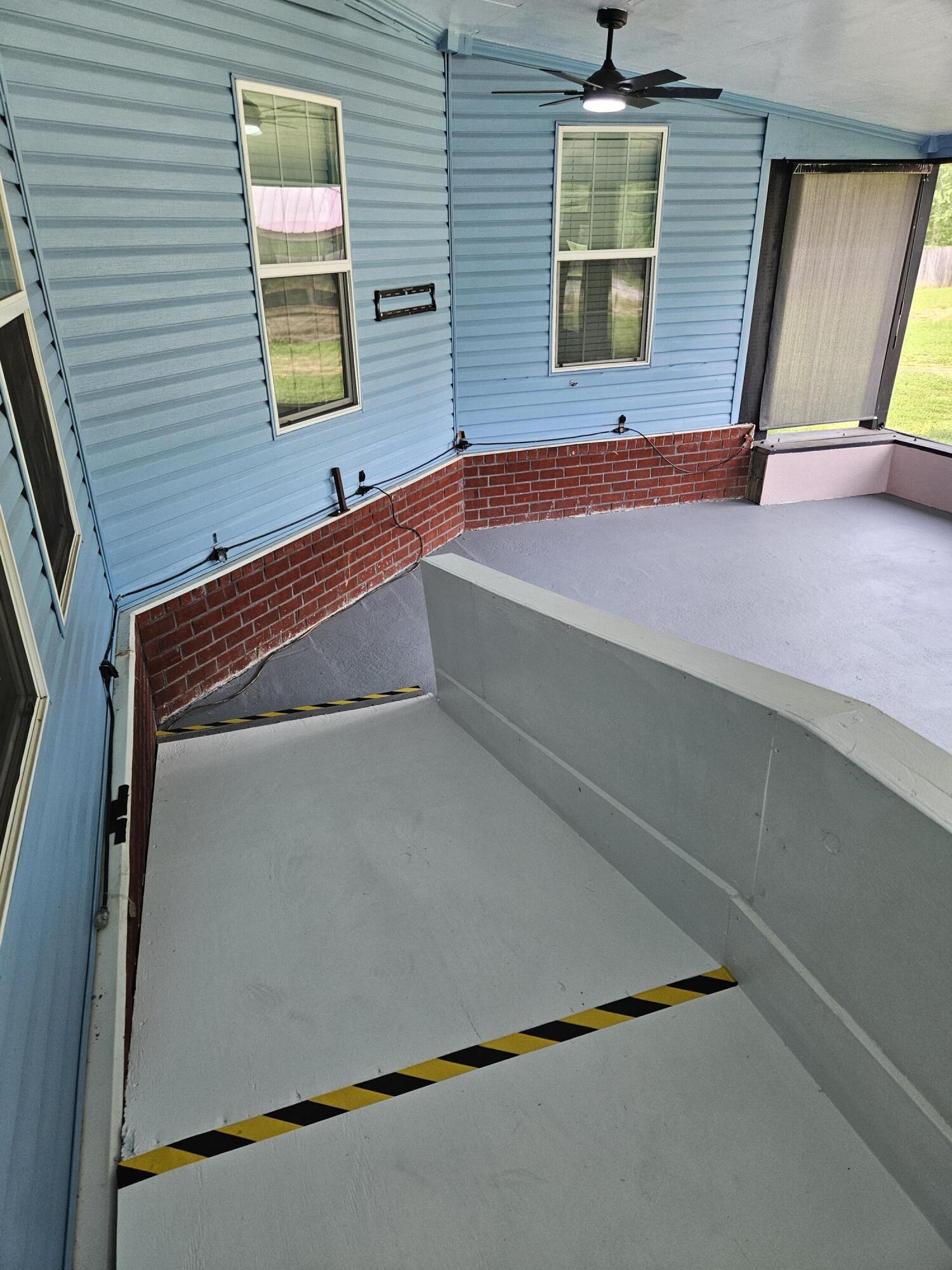 9202 E River Drive Navarre FL 32566