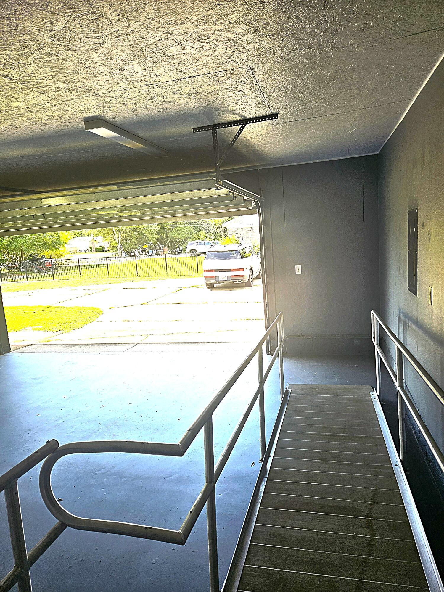 9202 E River Drive Navarre FL 32566